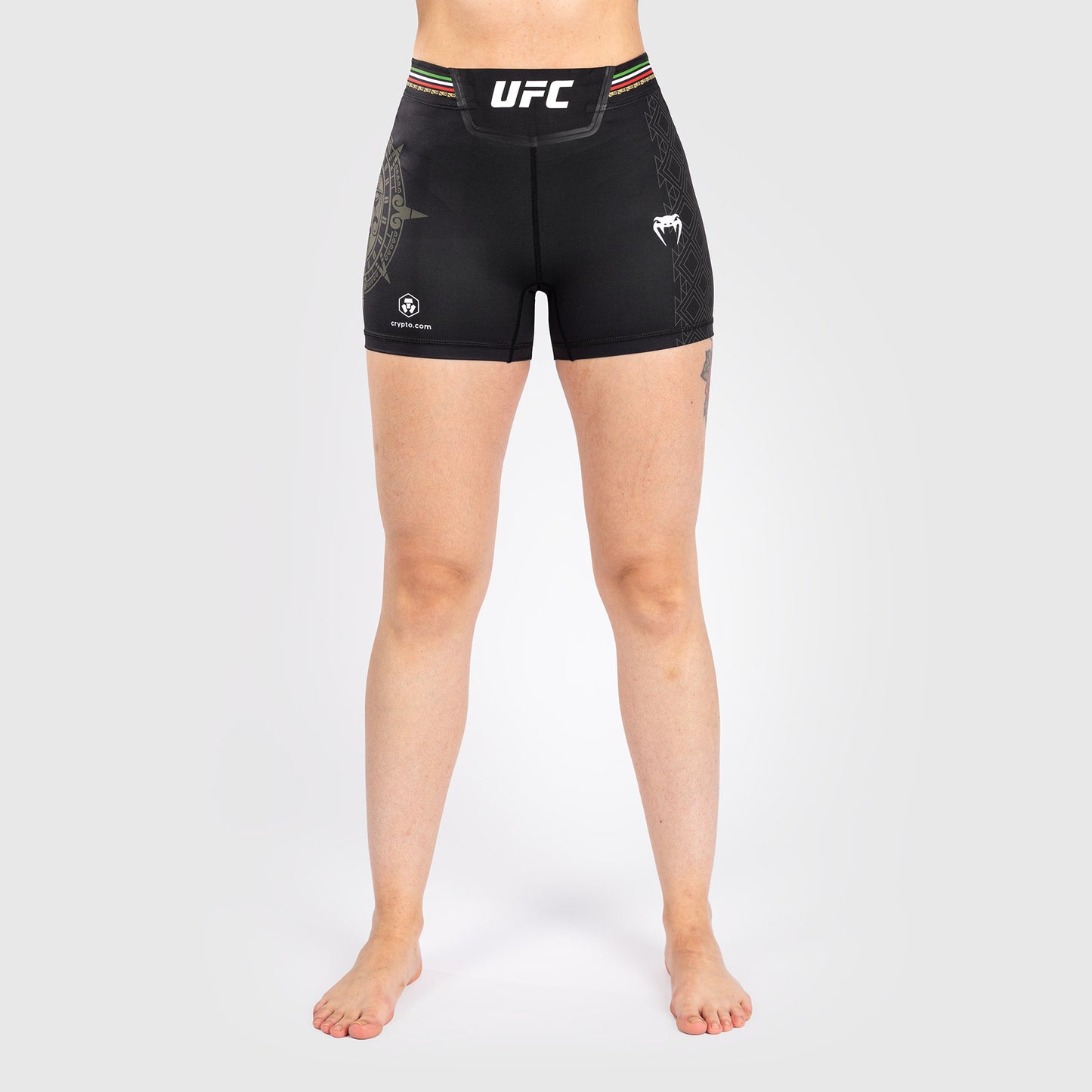 Noche UFC by Venum Authentic Fight Night Women’s Vale Tudo Short - Short Fit - Black
