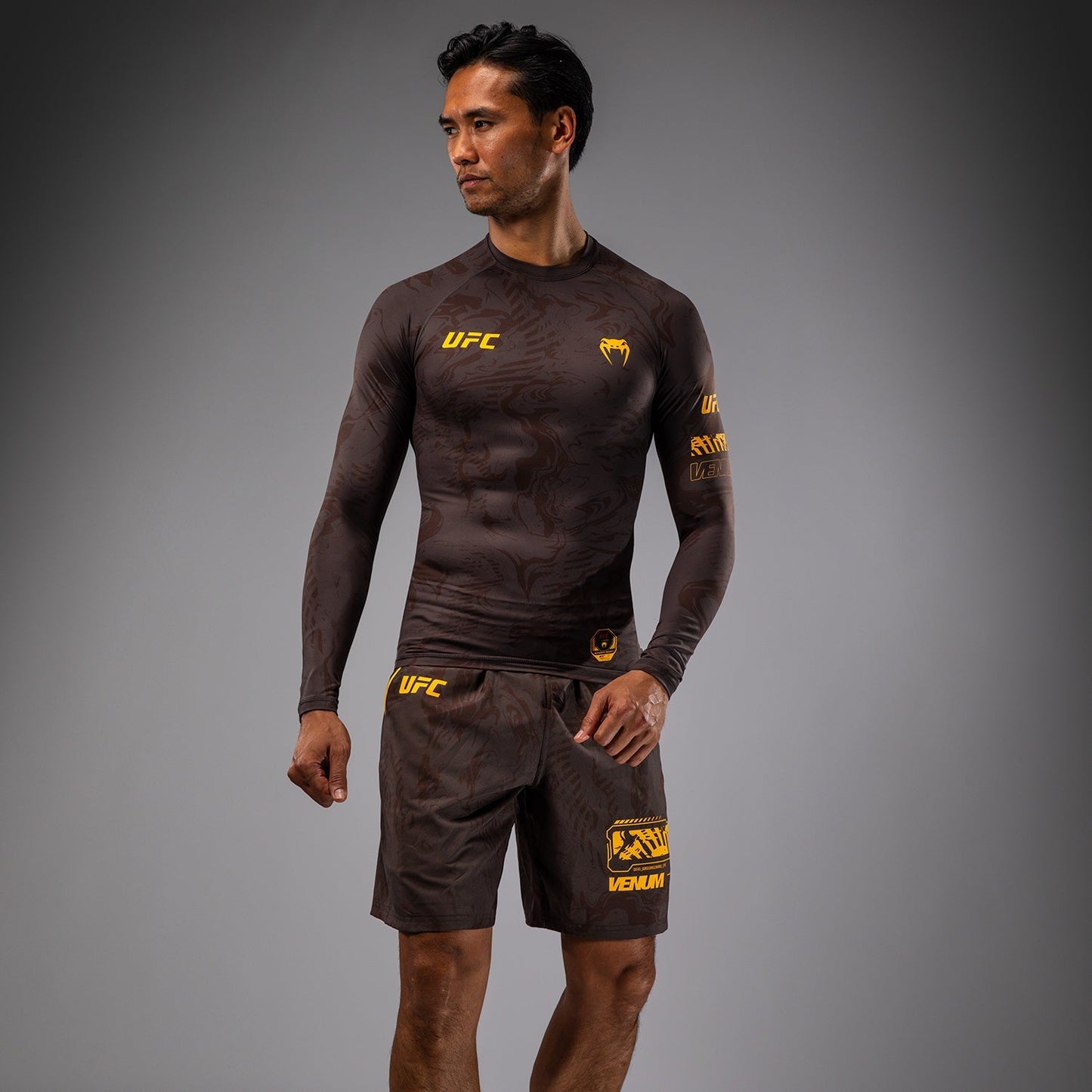 UFC Fusion by Venum Fight Week Men’s Performance Long Sleeve Rashguard - Earthen Brown