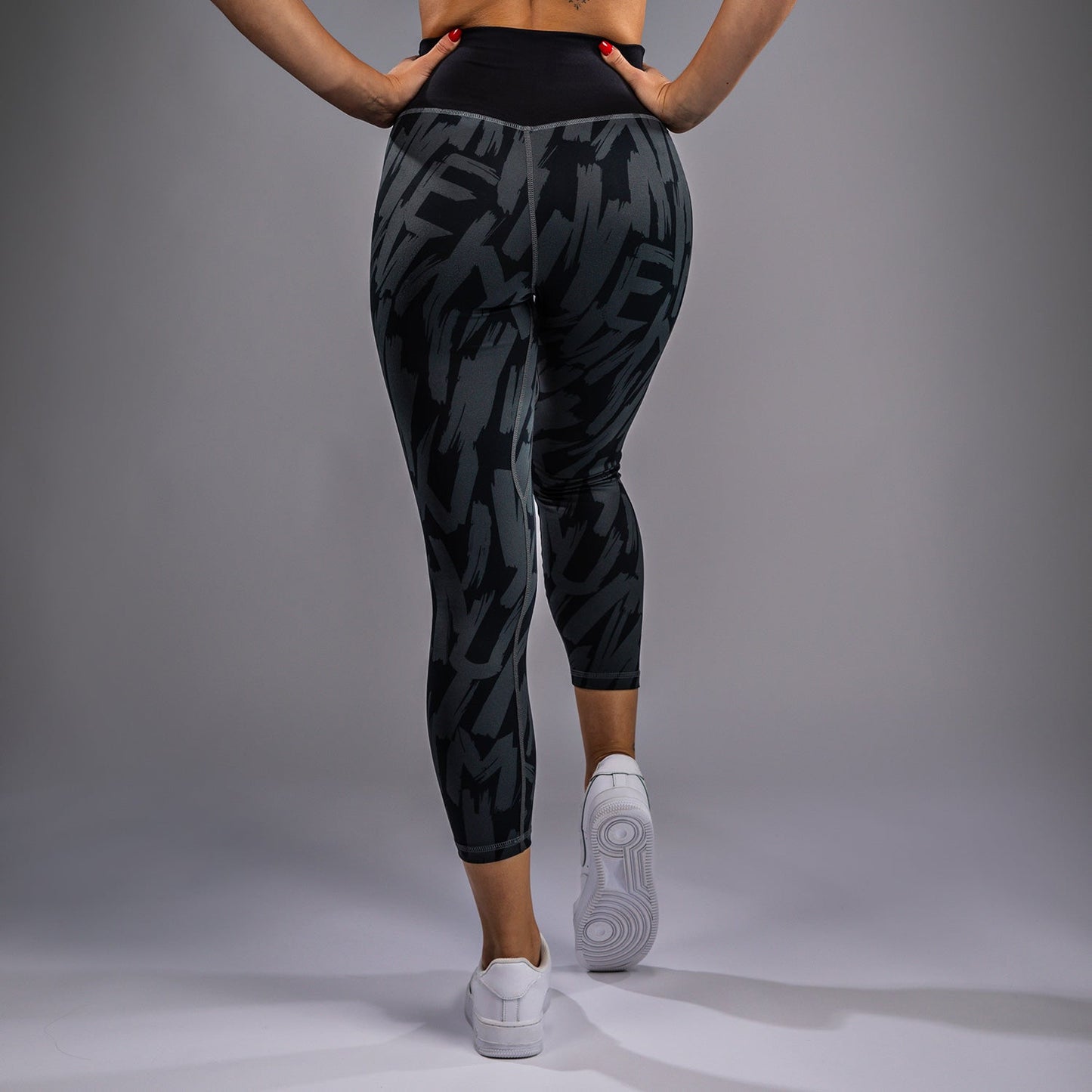 Venum Graffiti Women’s 7/8 Leggings - Urban Charcoal