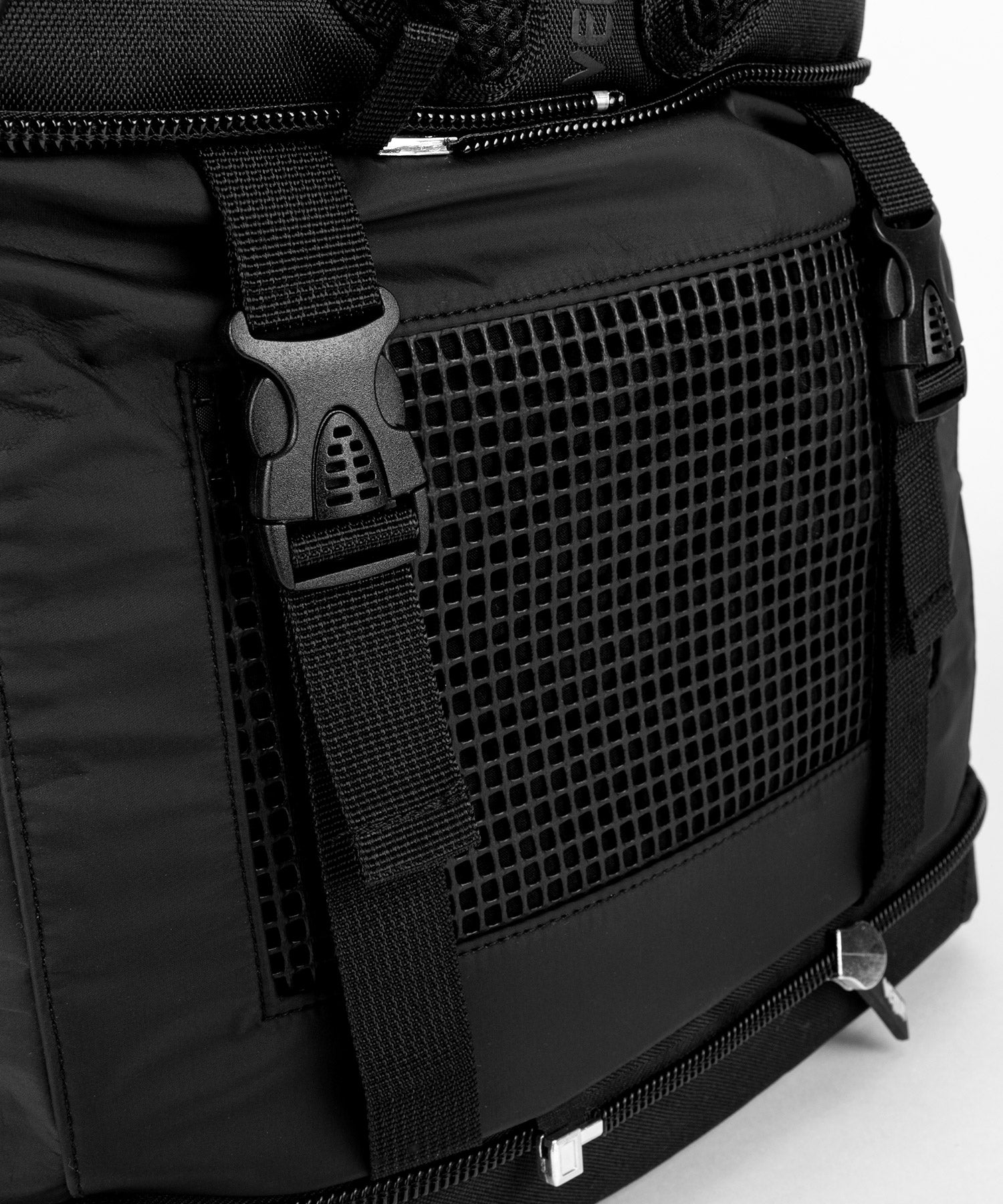 Venum Challenger Xtrem Evo BackPack - Black/White - Venum