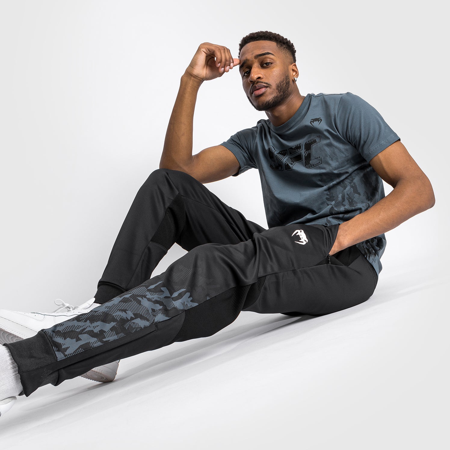 UFC Venum Authentic Fight Week Men's Pants - Black - Venum