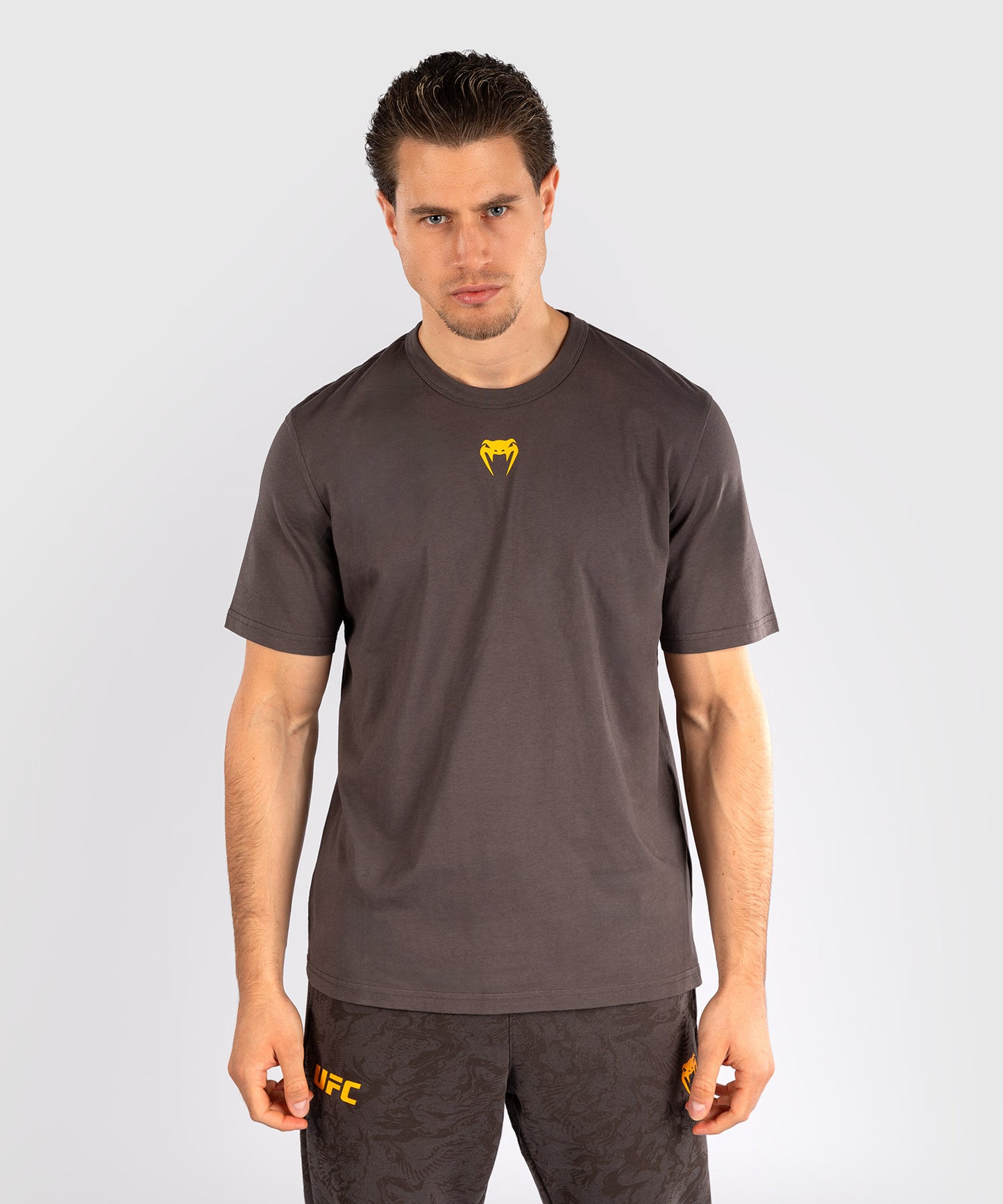 UFC Fusion by Venum Fight Week Men’s Short Sleeve T-Shirt - Solid Earthen Brown