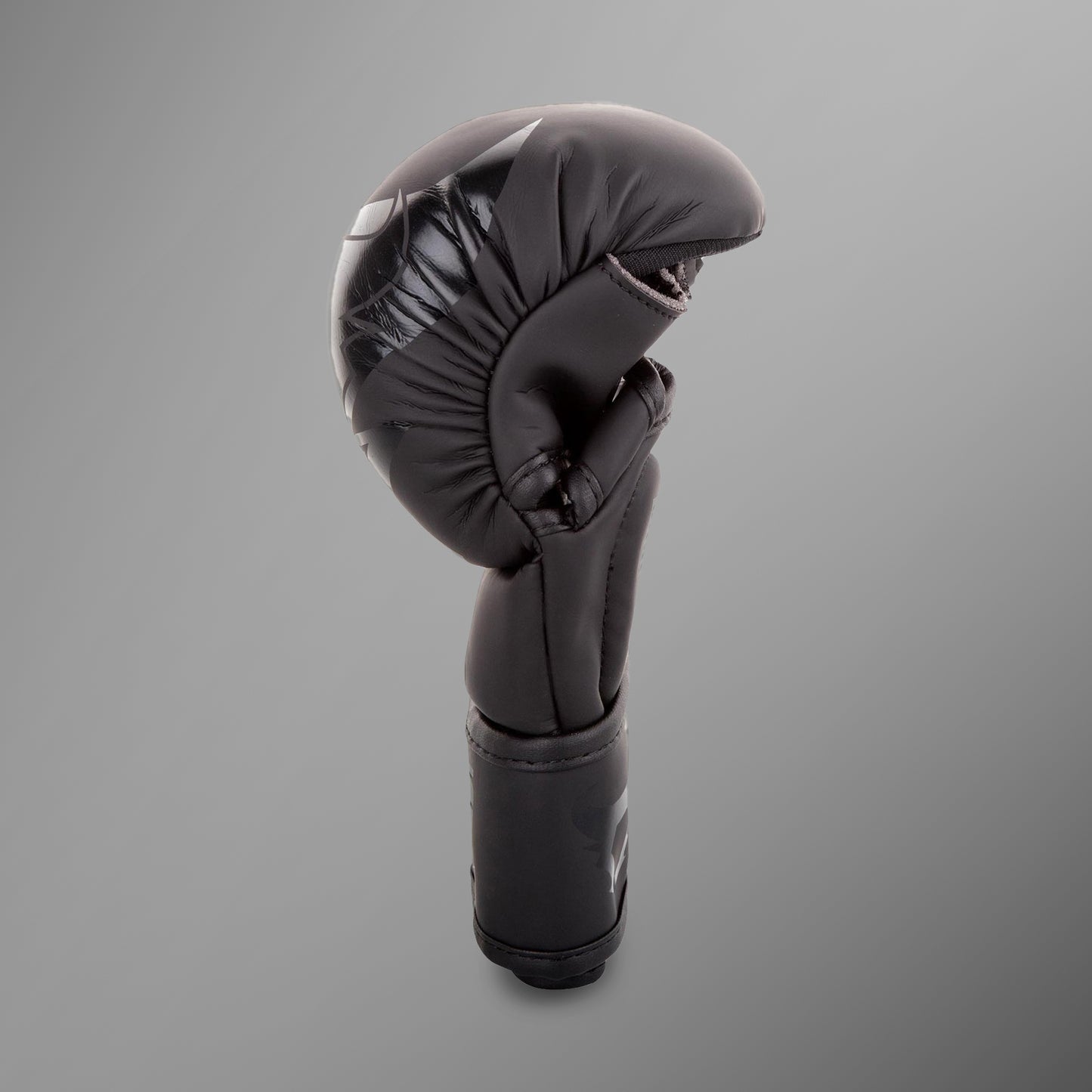 Ringhorns Charger Sparring Gloves - Black/Black