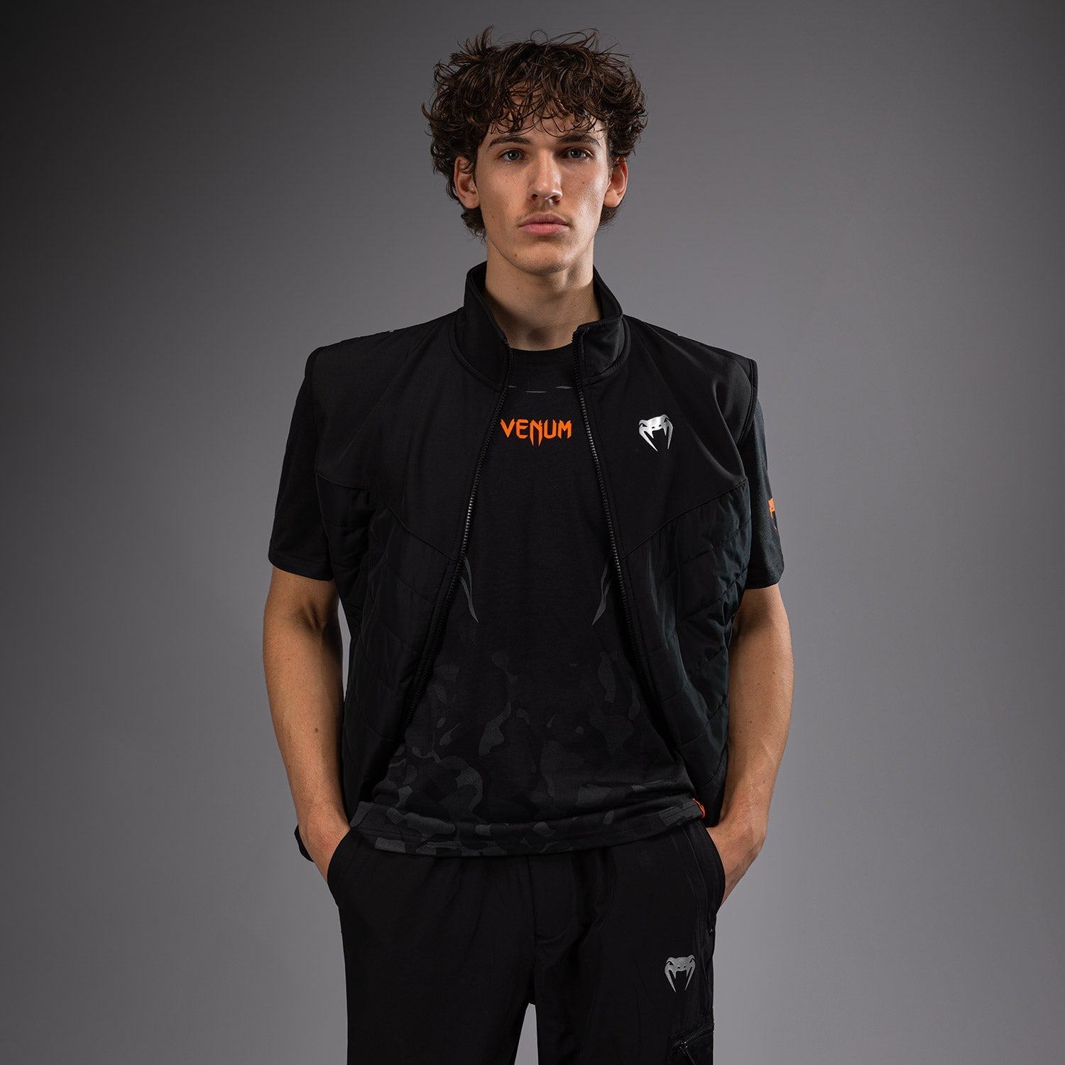 Venum Paddock Softshell Jacket Short Sleeves - Black - Venum