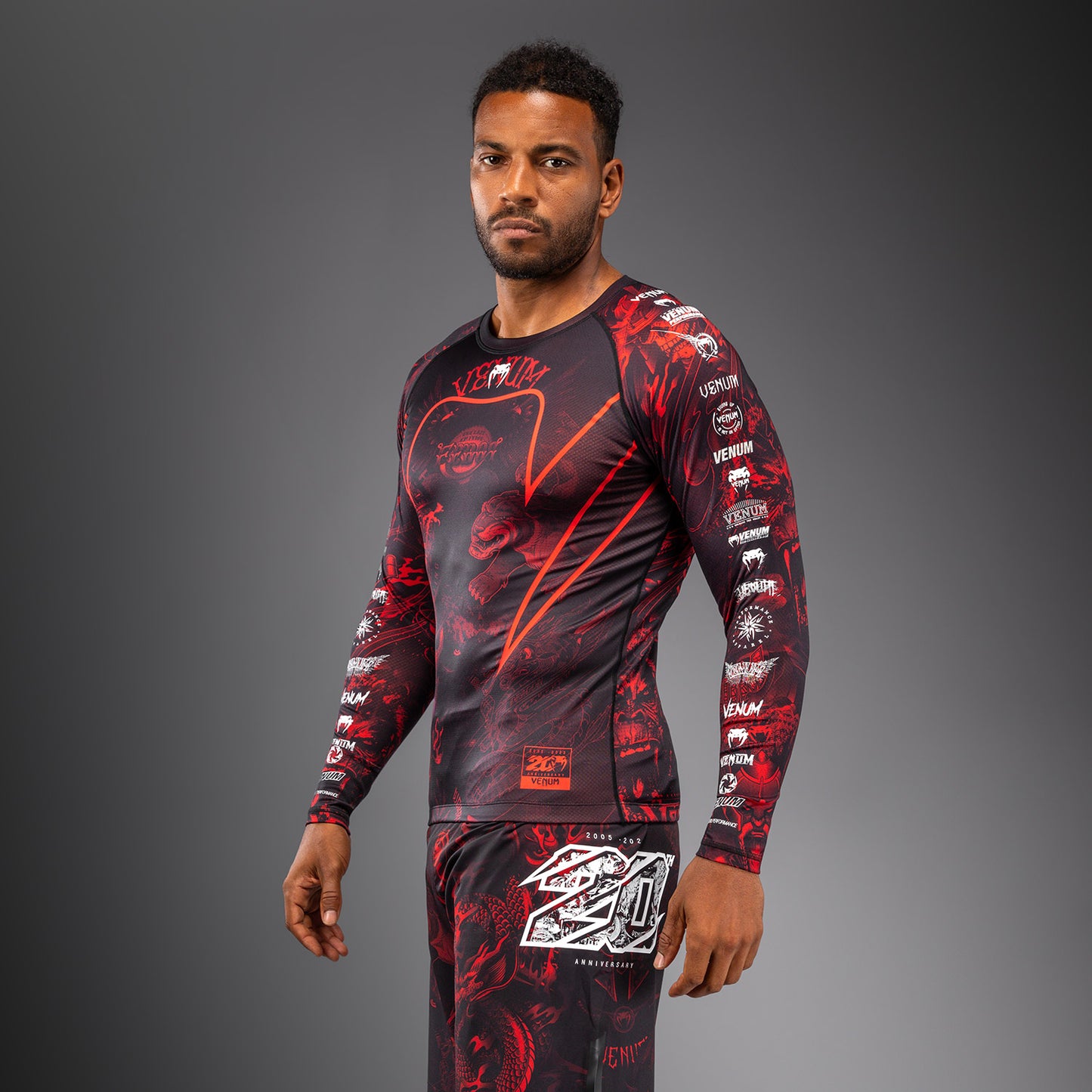 Venum 20th Anniversary Long Sleeve Rashguard - Black/Red