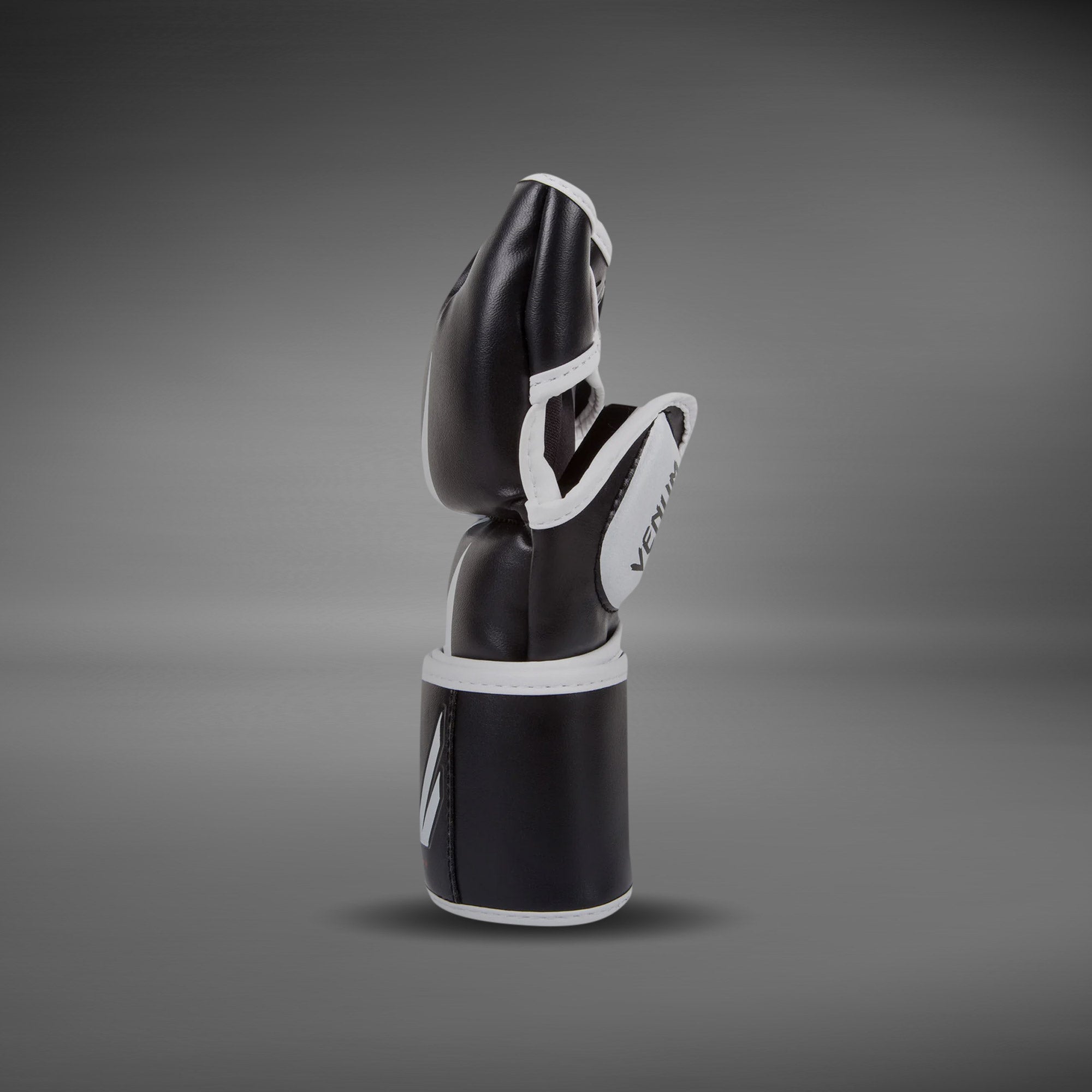 Venum Challenger MMA Gloves - Black - Venum