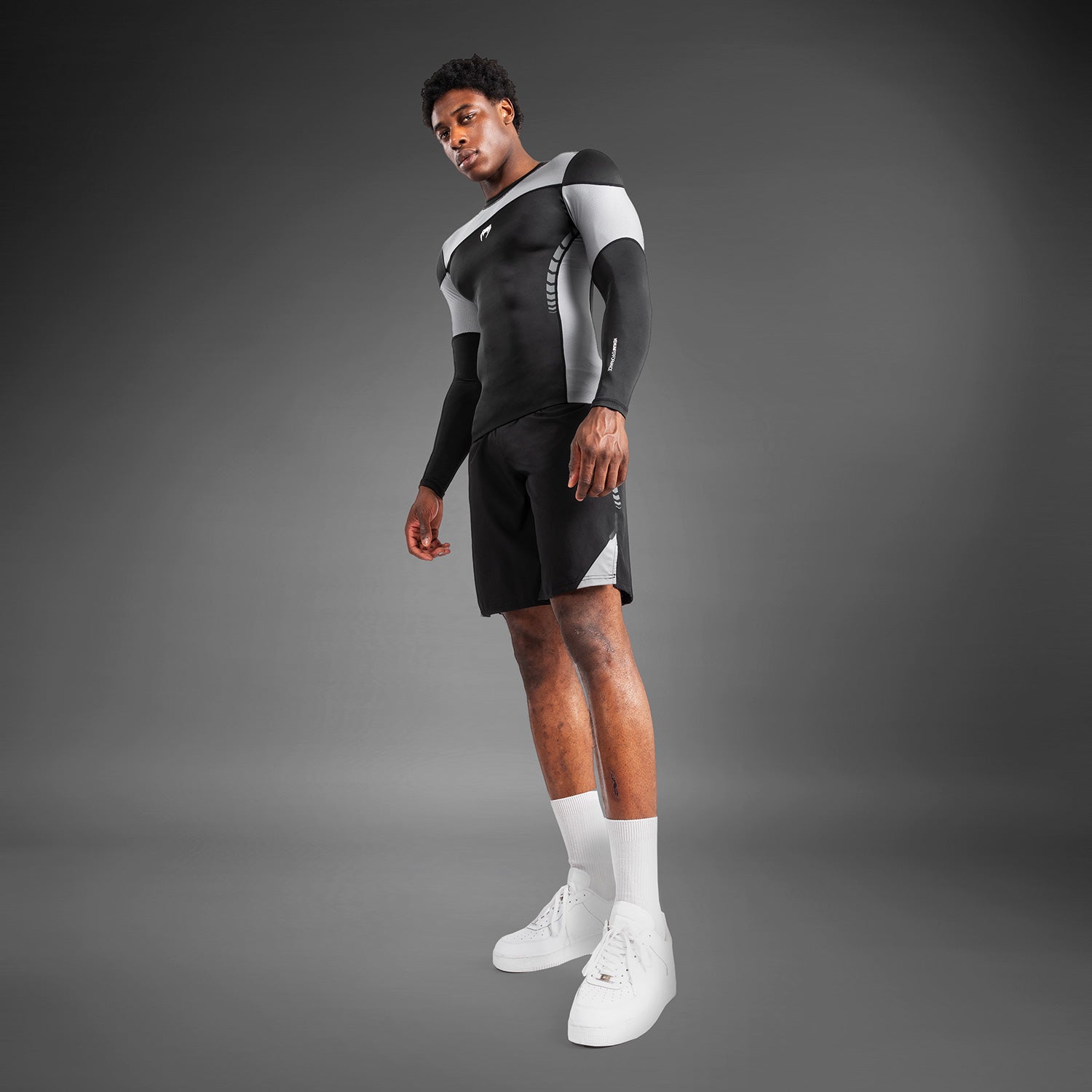 Venum Tempest Men's Long Sleeve Rashguard - Black/Grey - Venum