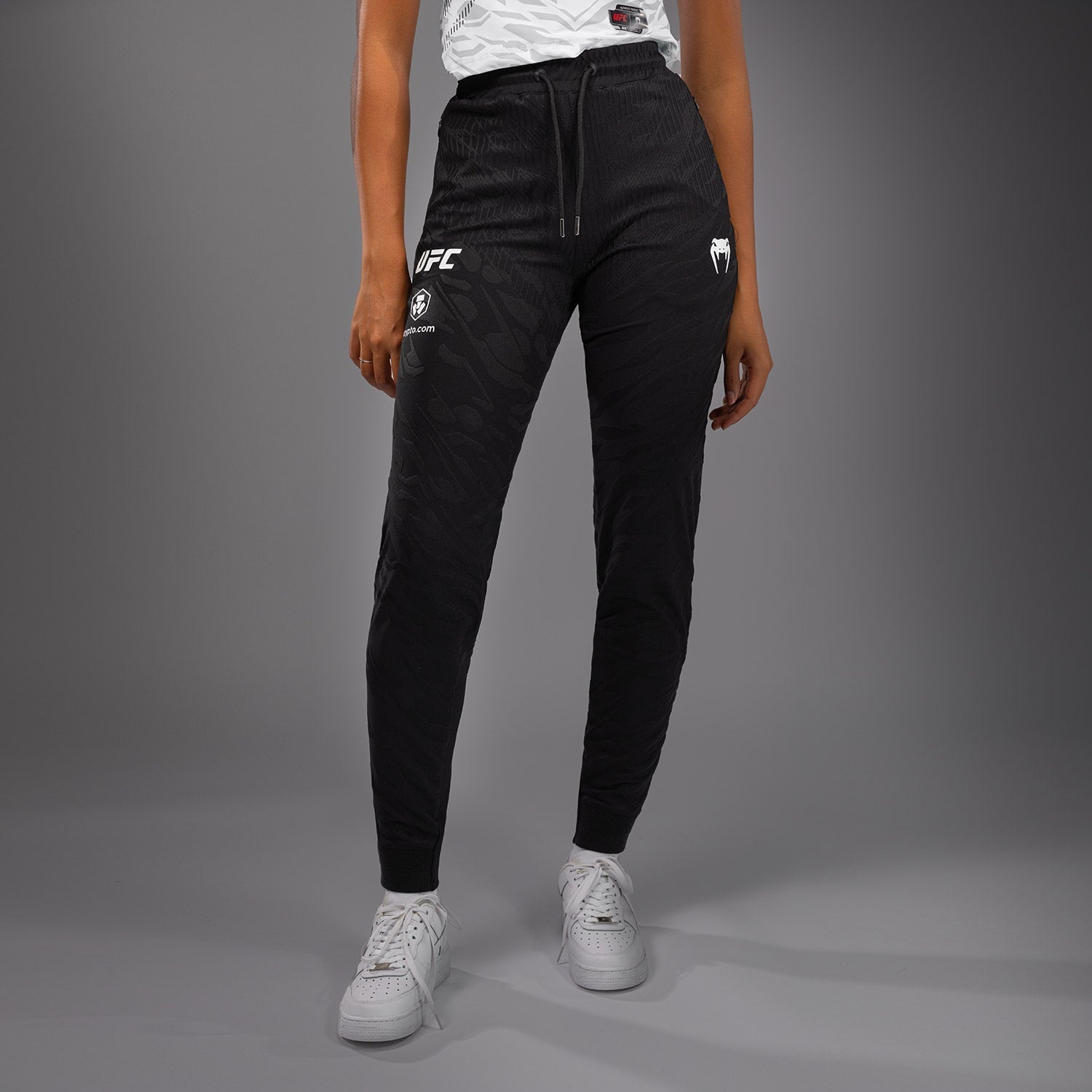 UFC Fusion by Venum Authentic Fight Night Women's Walkout Pant