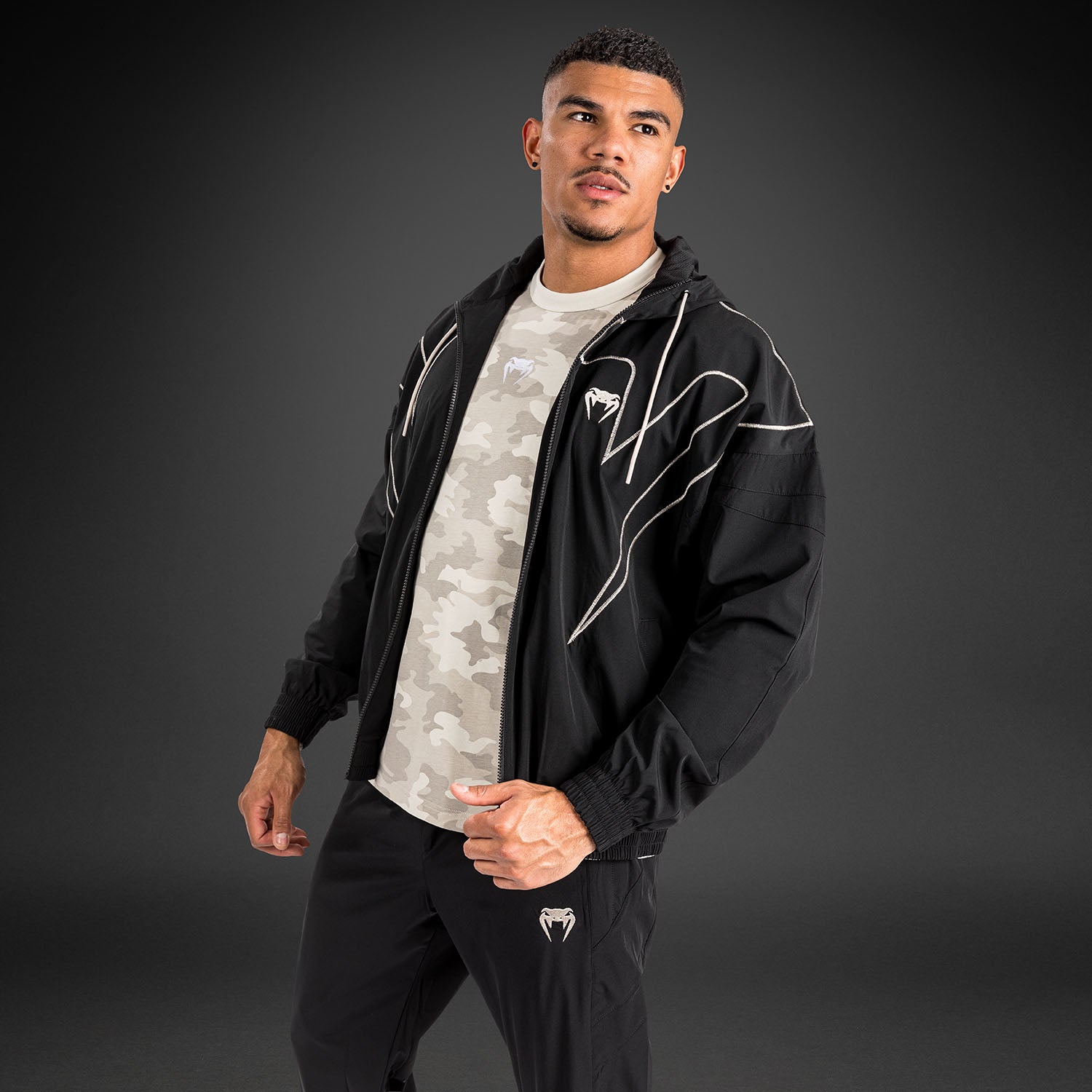 SuperStructure スウェット/fight it out パーカー Venum Attack 90 Tracksuit Jacket - Black/White - Venum