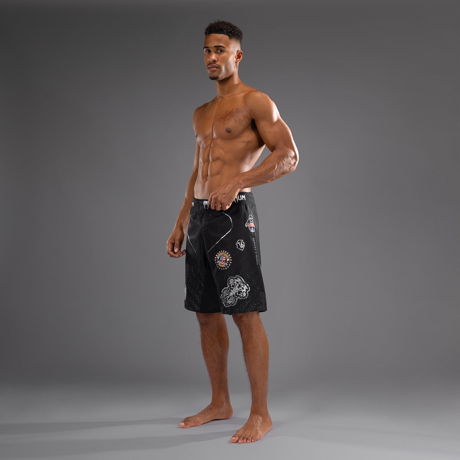 Venum x TEKKEN 8 - Paul Phoenix Fight Shorts - Black - Venum