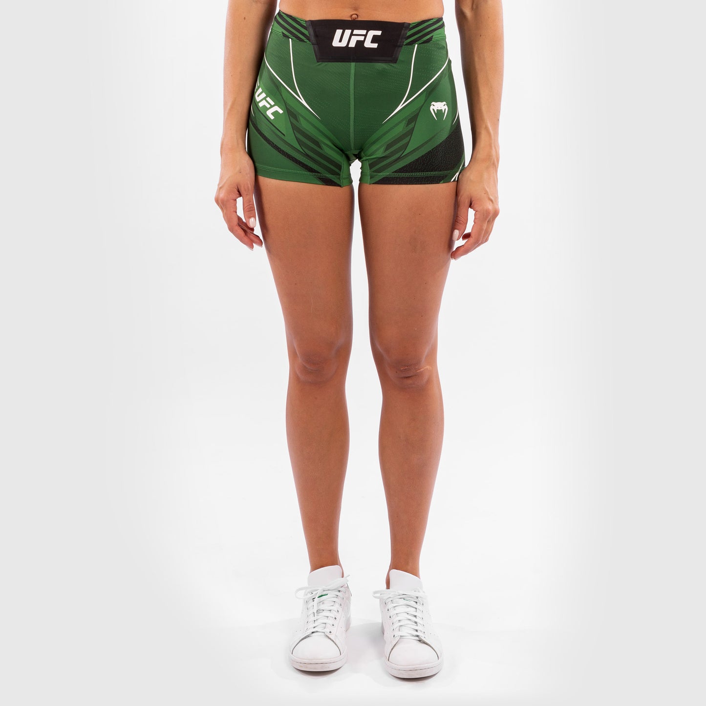 UFC Venum Authentic Fight Night Women's Vale Tudo Shorts - Short Fit - Green
