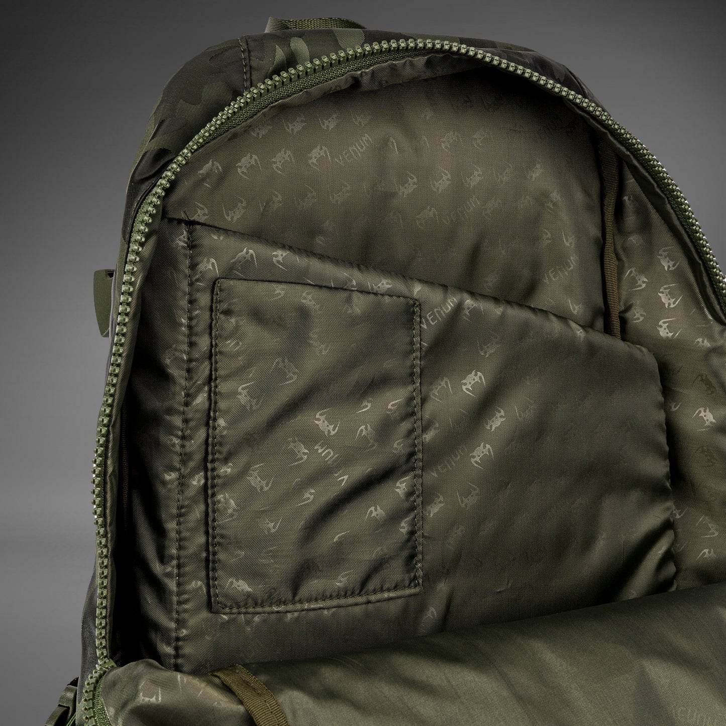 Venum Challenger Pro BackPack - Khaki/Camo