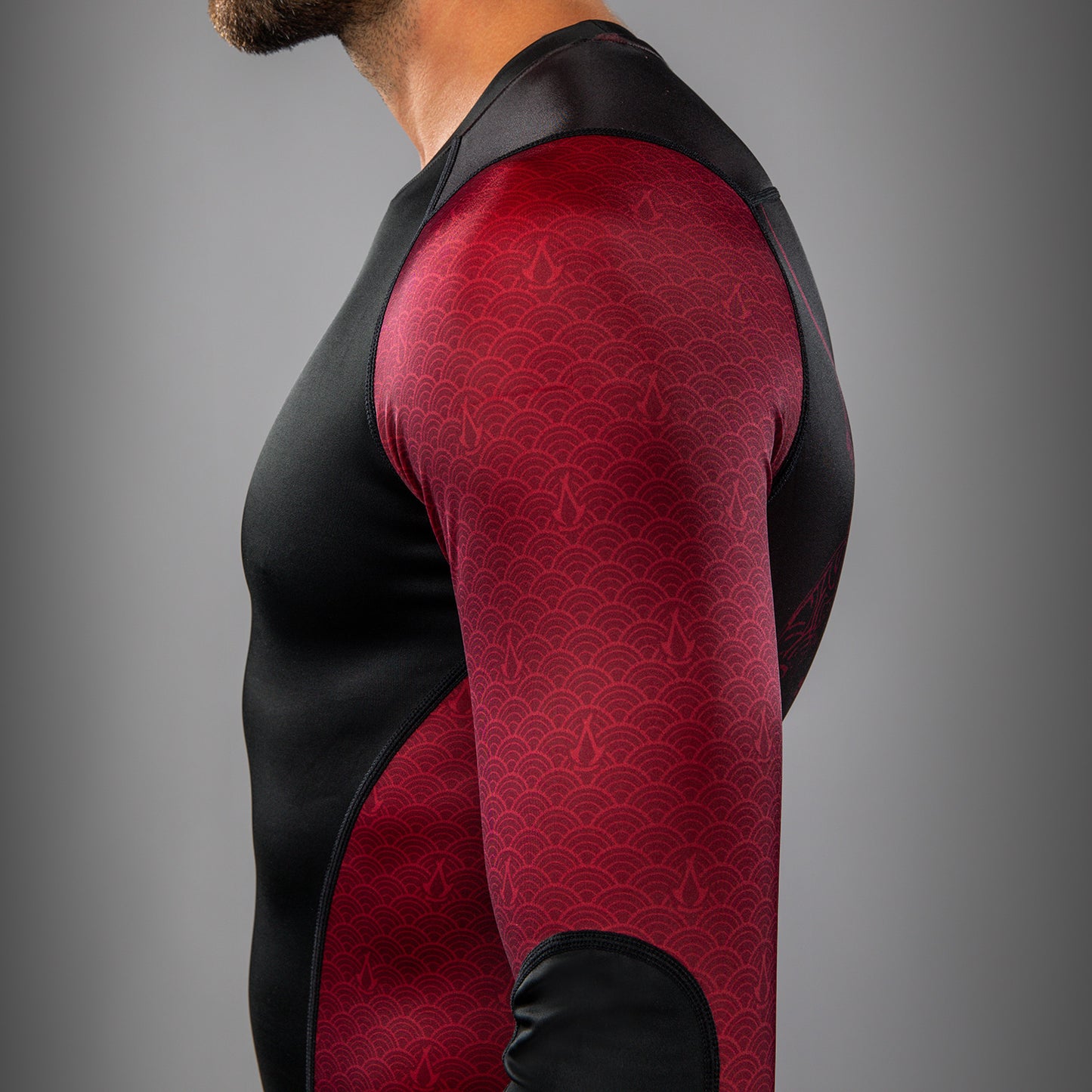 Venum x Assassin’s Creed Shadows Men’s Long Sleeve Rashguard - Burgundy/Black
