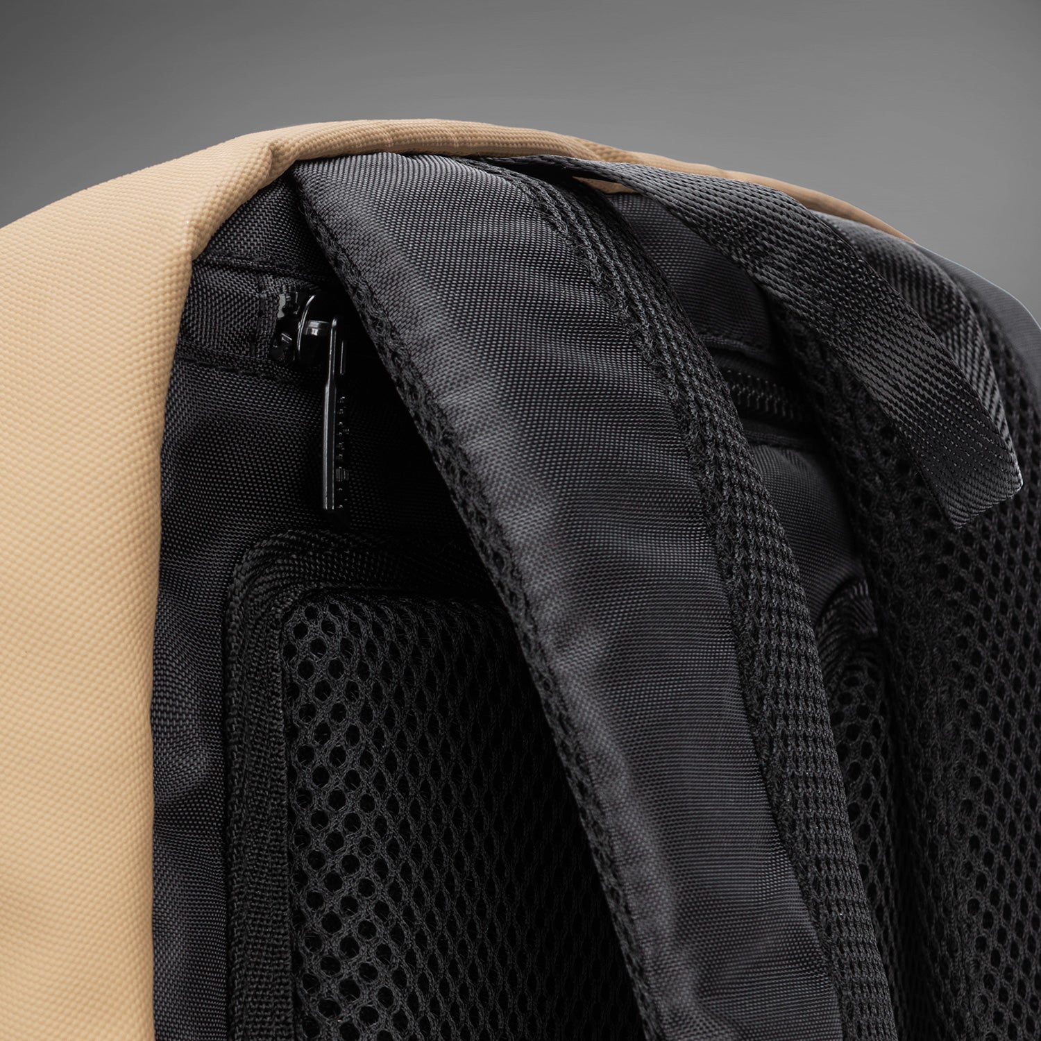 venum Evo 2 Light Backpack バックパック カーキ Venum Evo 2 Light Backpack - Black/Khaki - Venum