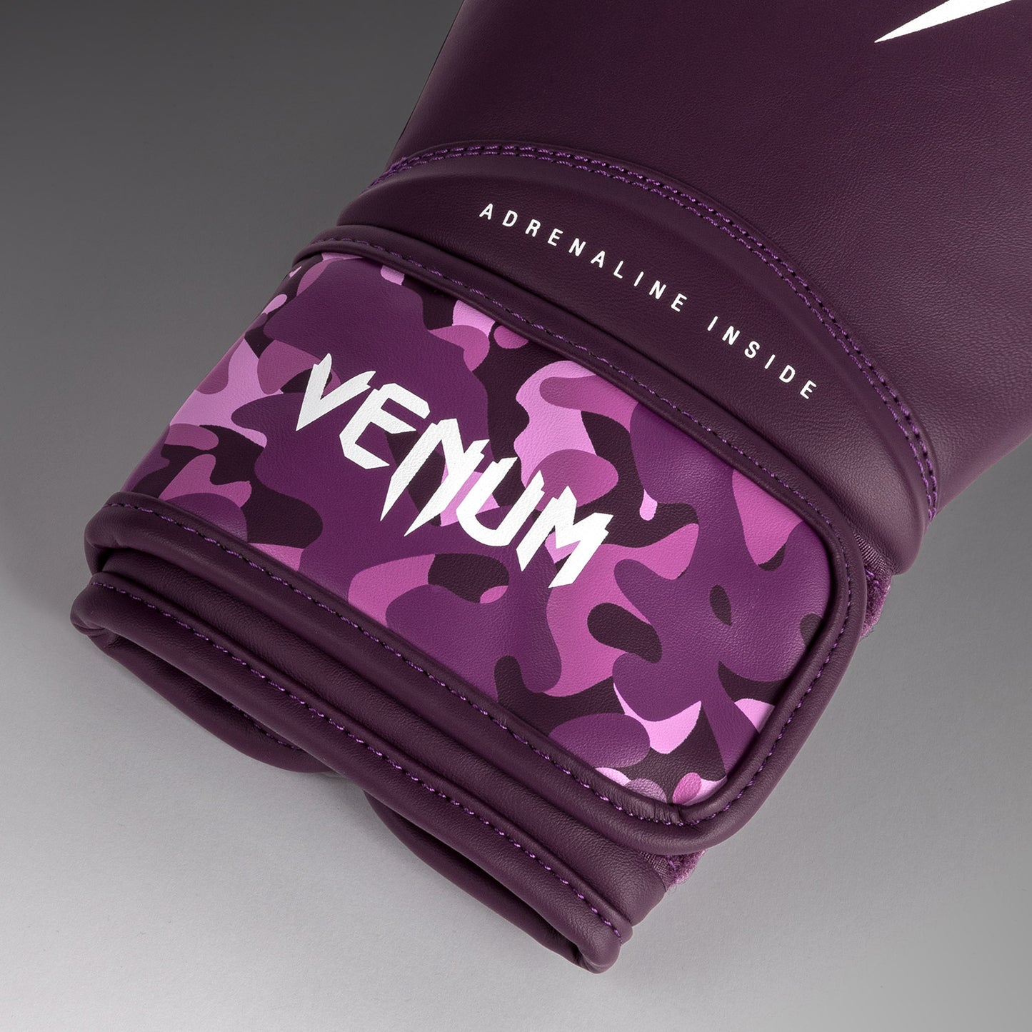 Venum Iris Boxing Gloves - Plum/pink