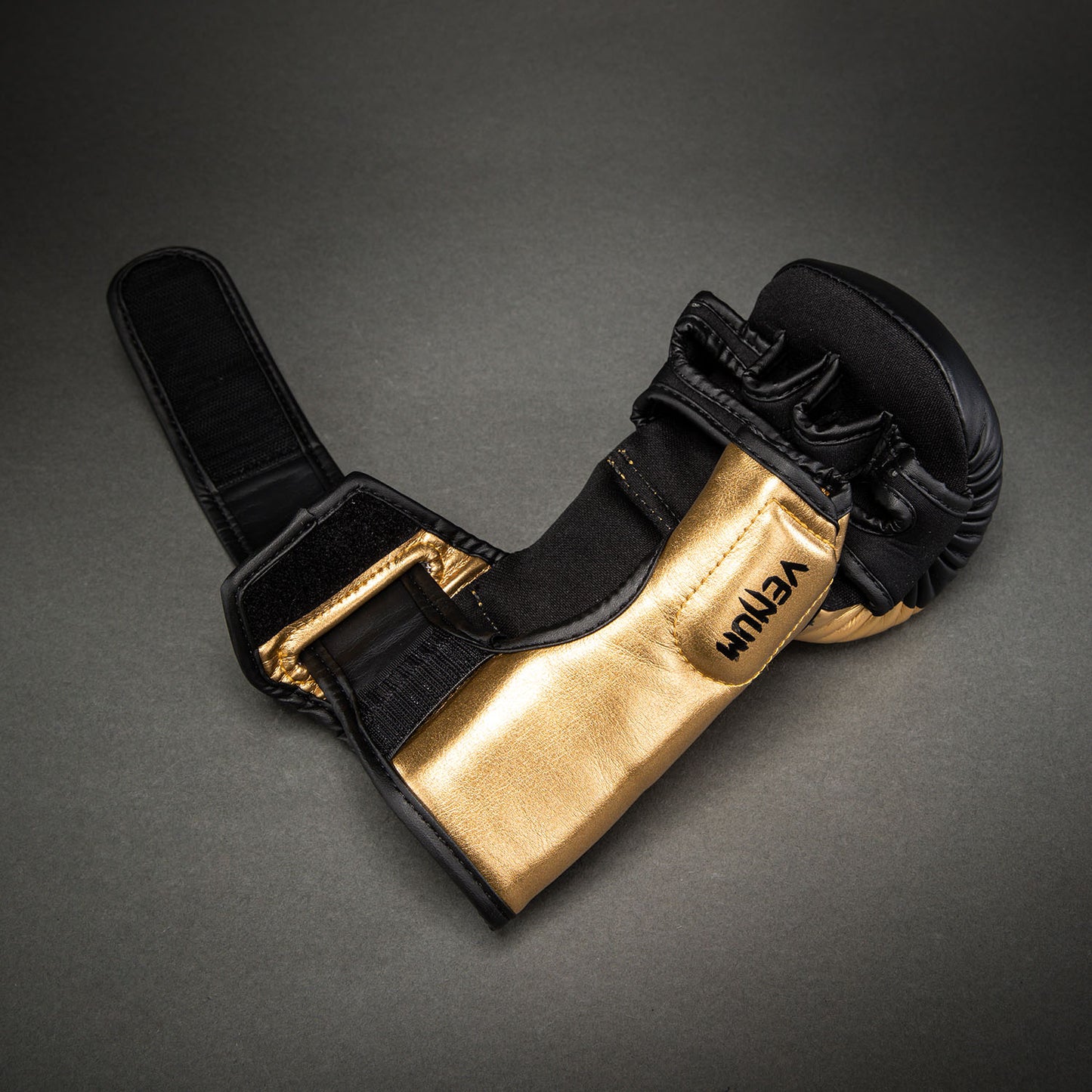 Venum Attack 2.0 Sparring Gloves - Gold/Black
