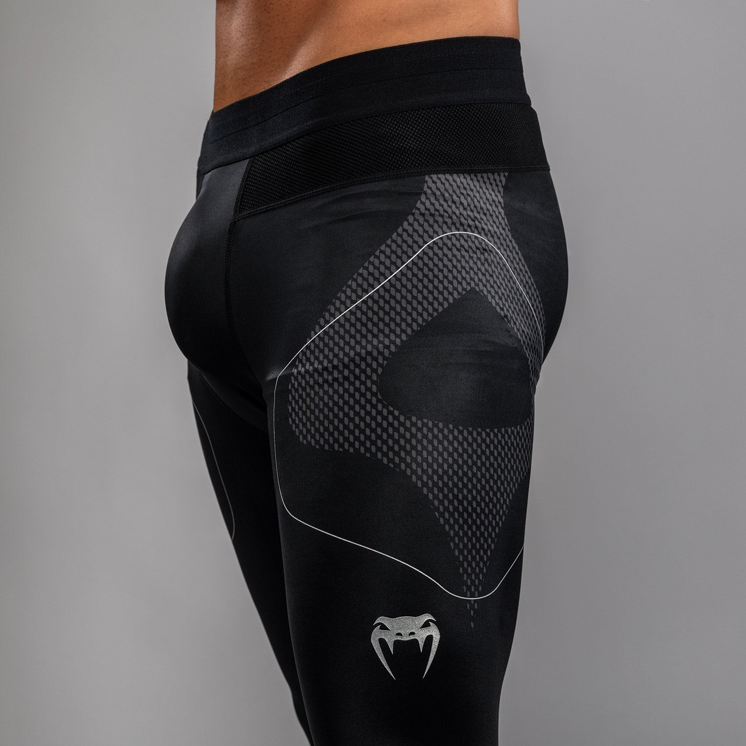 Venum Nexus Spats - Black/Silver - Venum