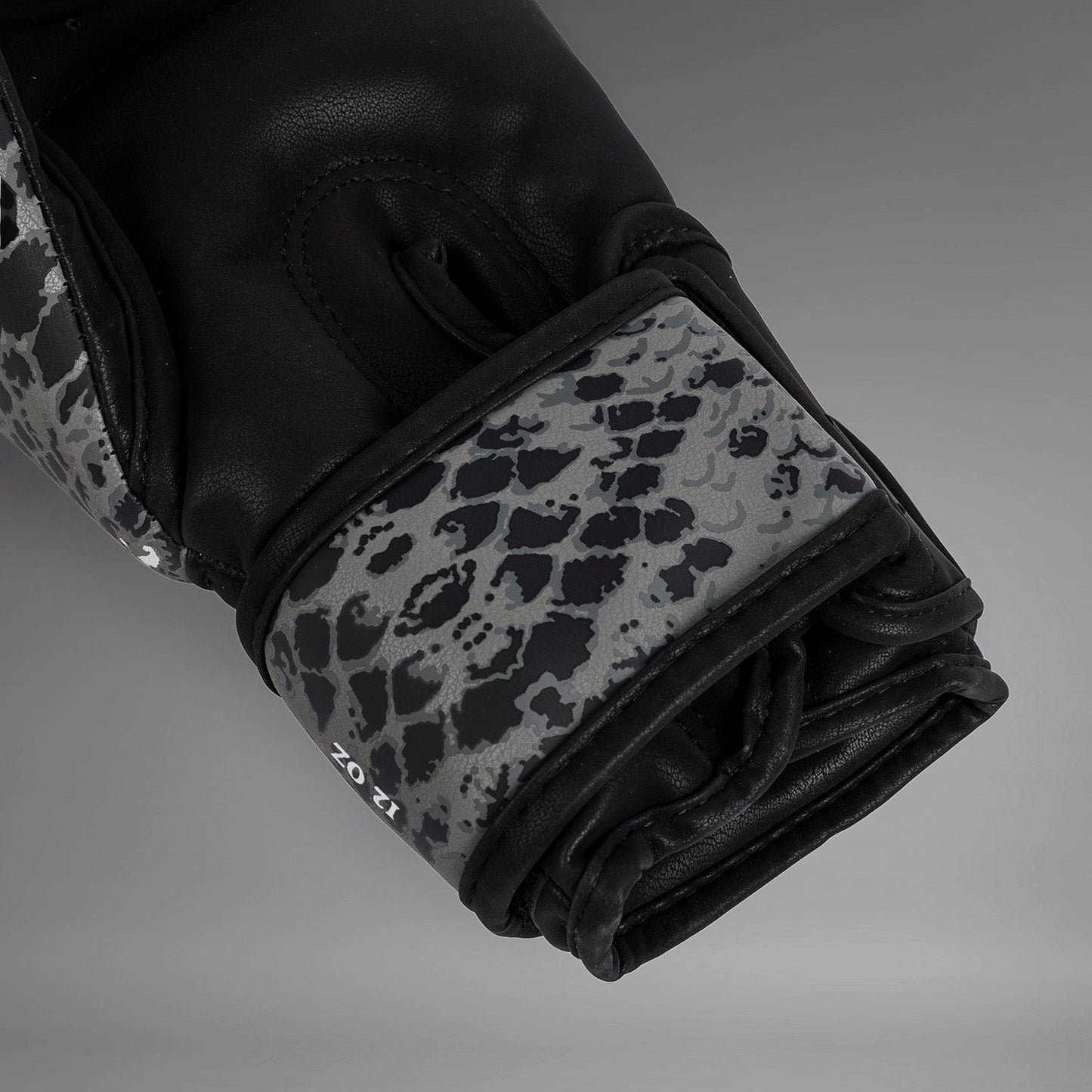 Venum Amazonia Boxing Gloves - Dark grey