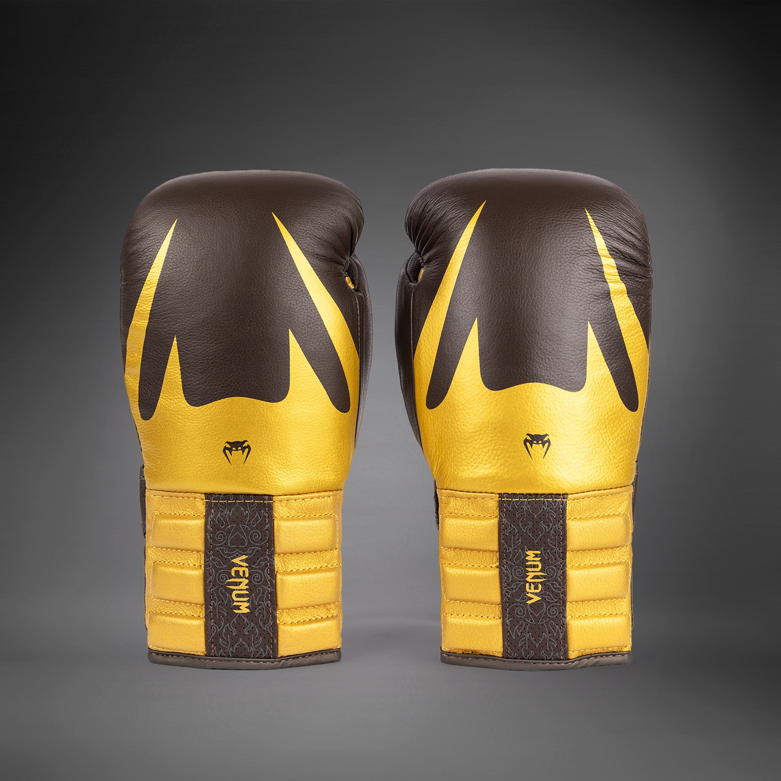 Venum Reverso Boxing Gloves - Chocolate/Gold - Venum
