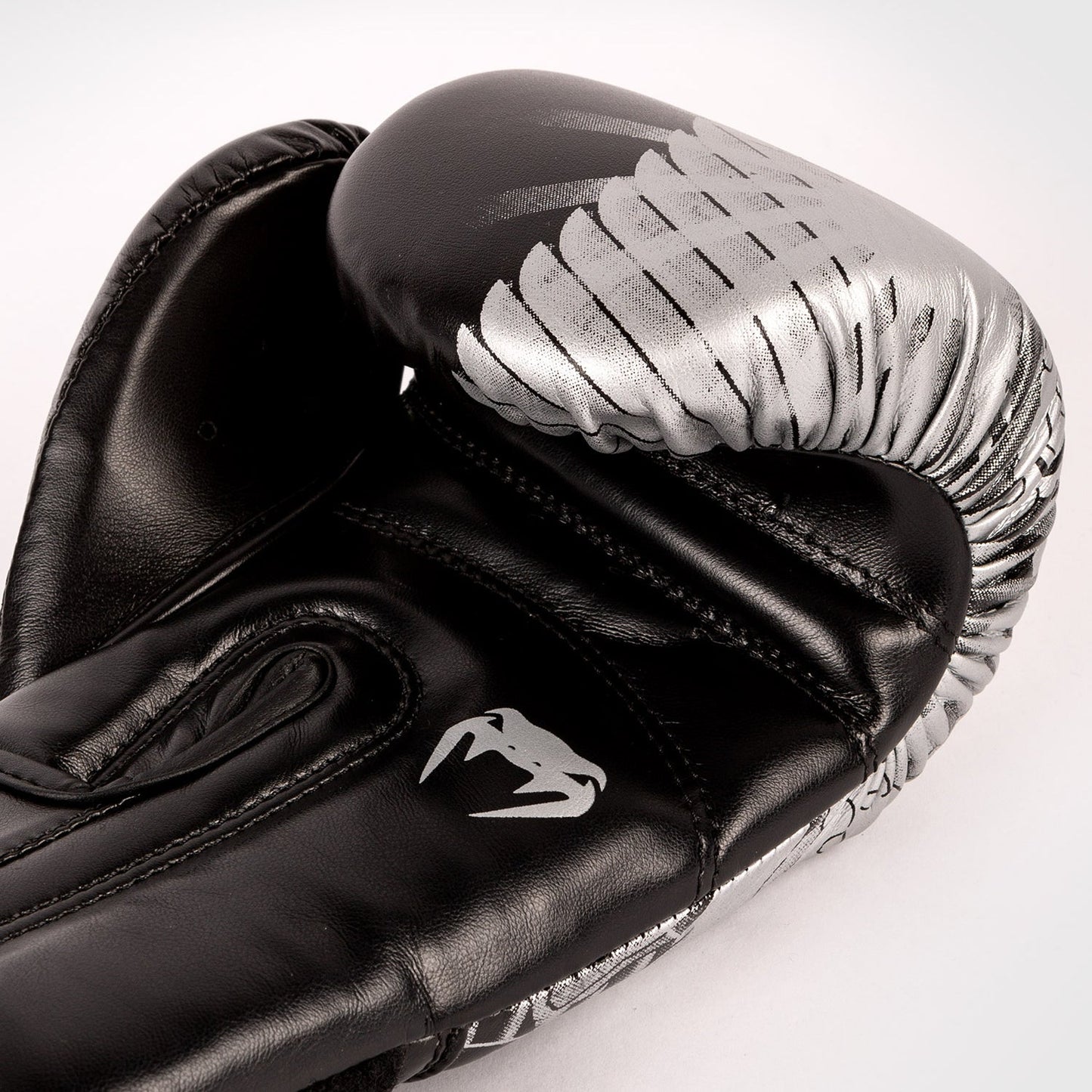 Venum YKZ21 Boxing Gloves - For Kids - Black/White