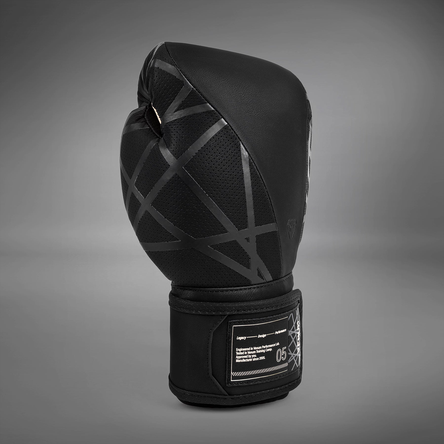 Venum Tecmo 2.0 Boxing Gloves - Black - Venum