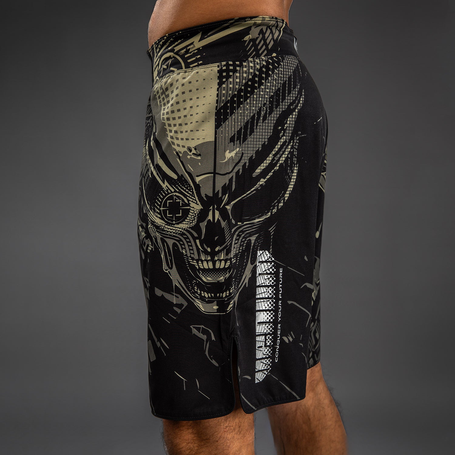 Venum Invader Fight Shorts - Black/Sand - Venum