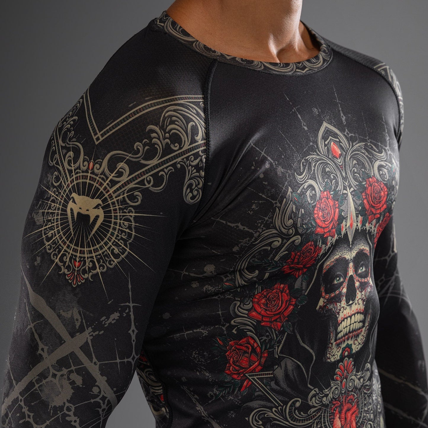 Venum Santa Muerte 5.0 Men’s Long Sleeve Rashguard - Deep Black/Gold