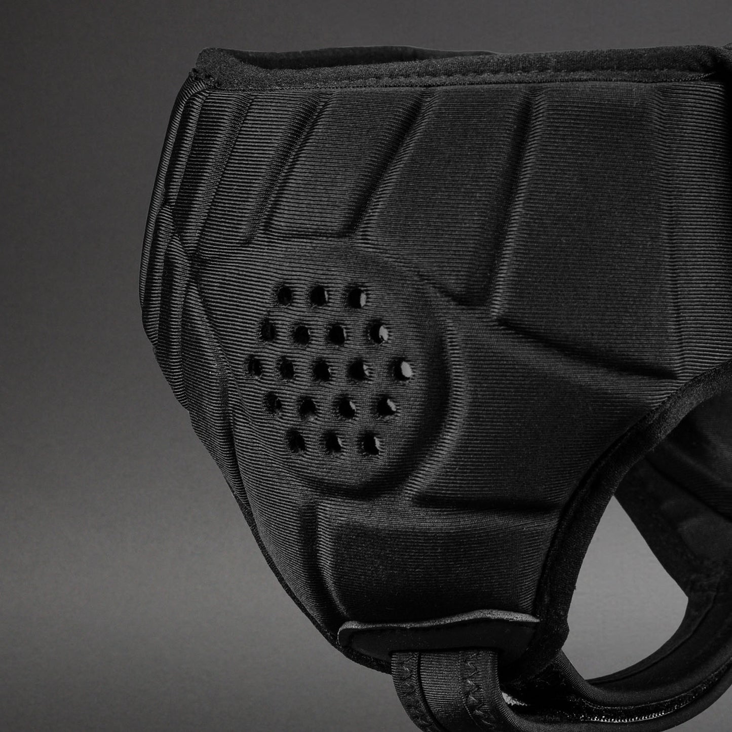Venum Challenger Wrestling Ear Guard – Black
