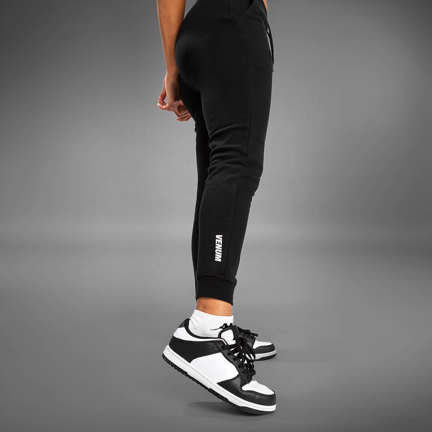 Venum Essential Women's Joggers - Black
