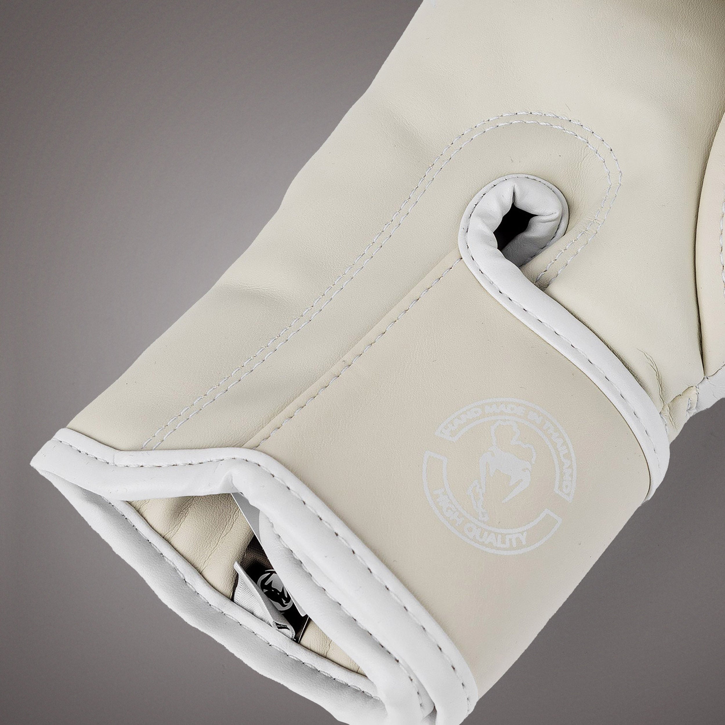 Venum Elite Boxing Gloves - White/Ivory - Venum