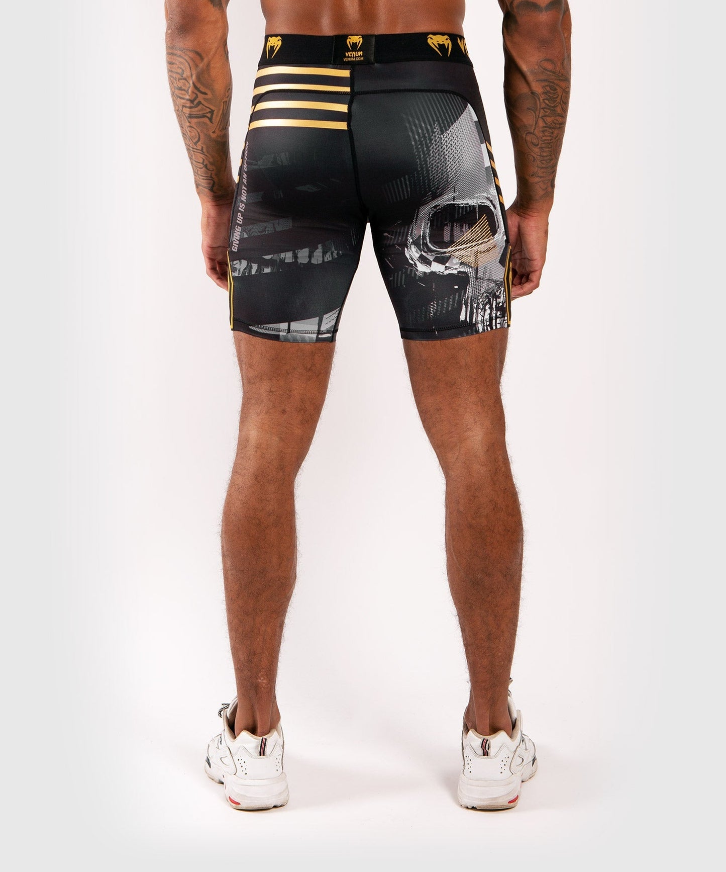 Venum Skull compression shorts - Black