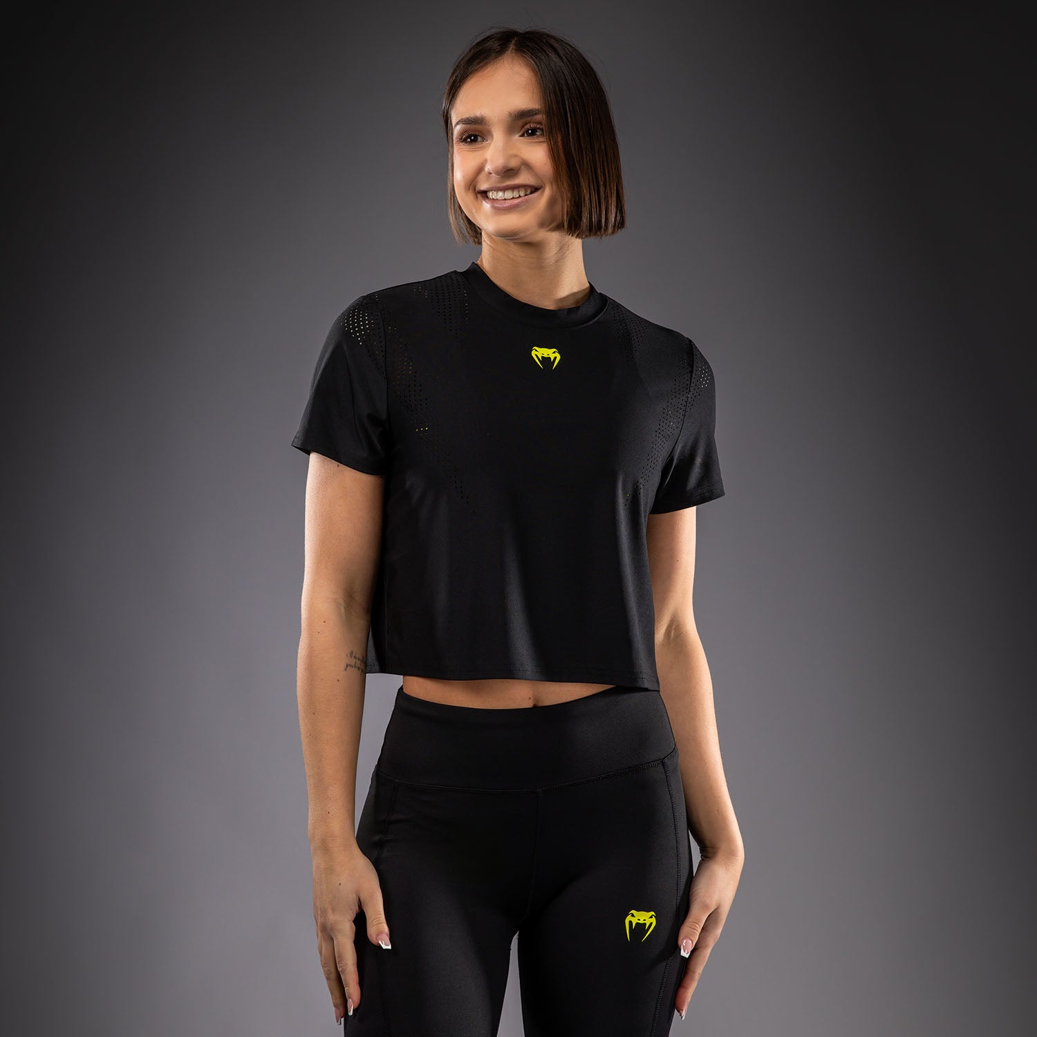 Venum Lazer Women's Dry Tech T-Shirt - Black/Yellow - Venum