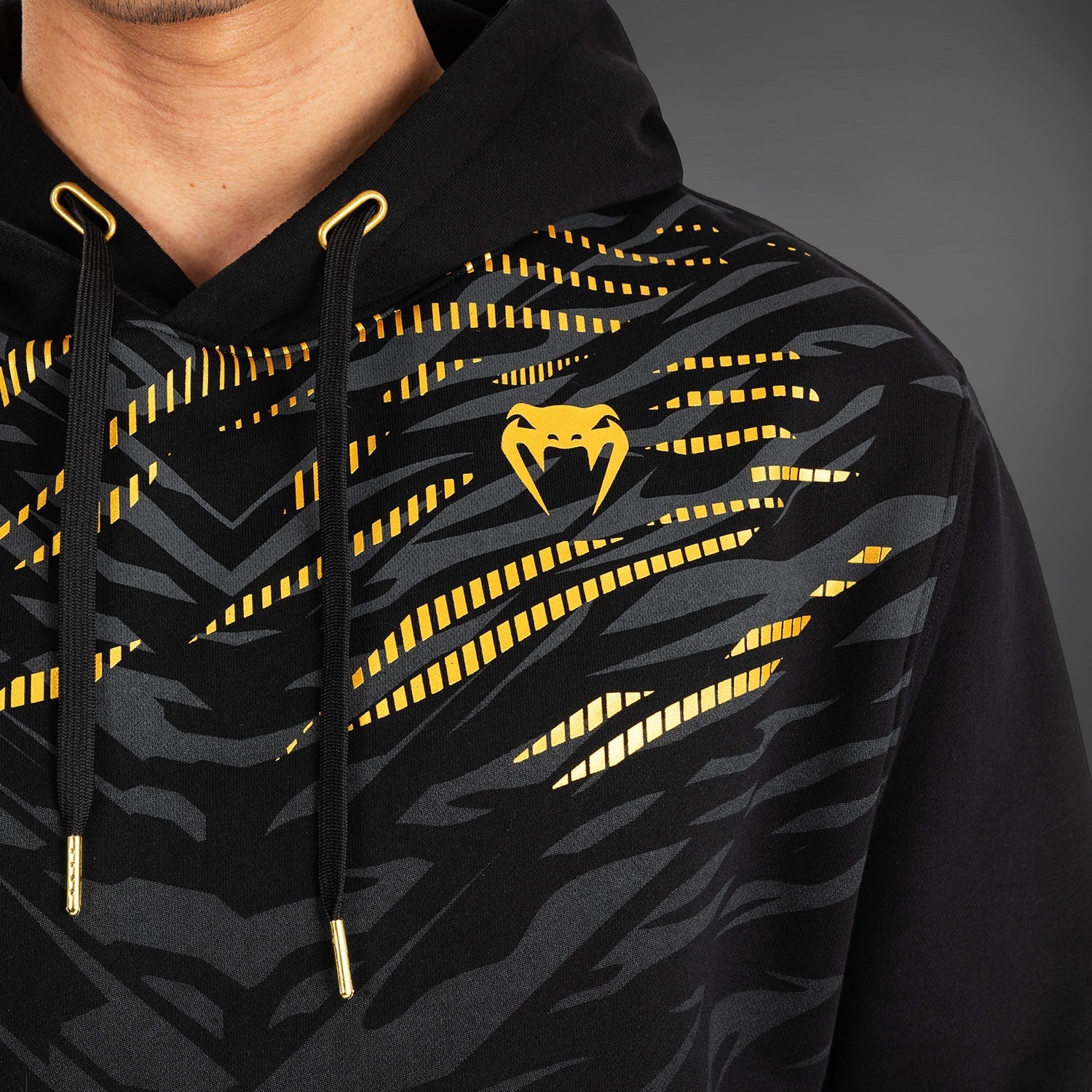 UFC Fusion by Venum Men's Replica Pullover Hoodie - Champion - Venum