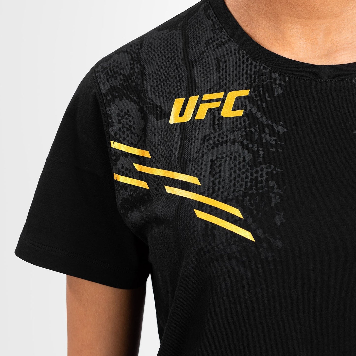 UFC Adrenaline by Venum Replica Women’s Short-sleeve T-shirt - Champion