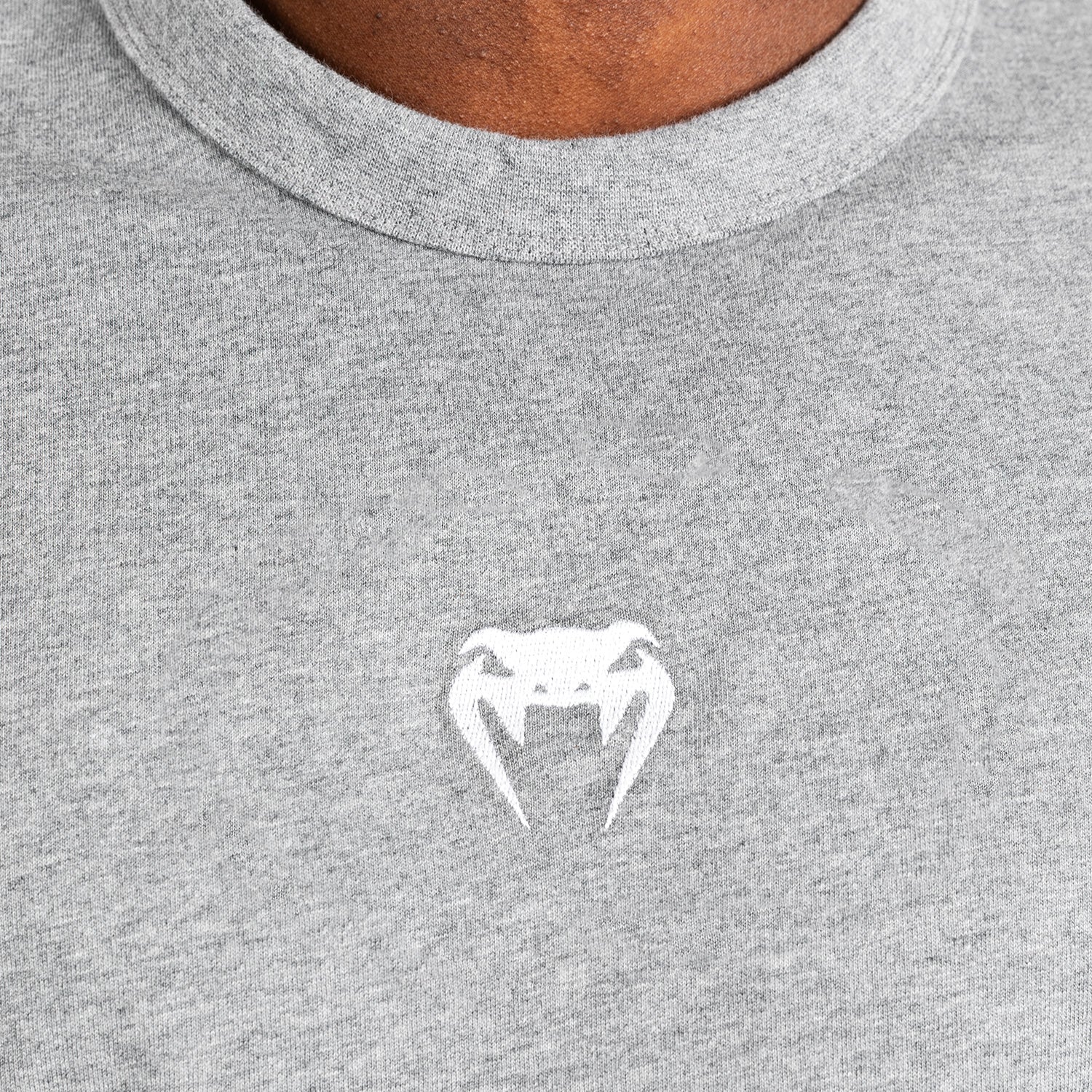 VR × GON TEE / WHT vaultroom XL GON MACHINE TEE / OFF WHITE – VAULTROOM