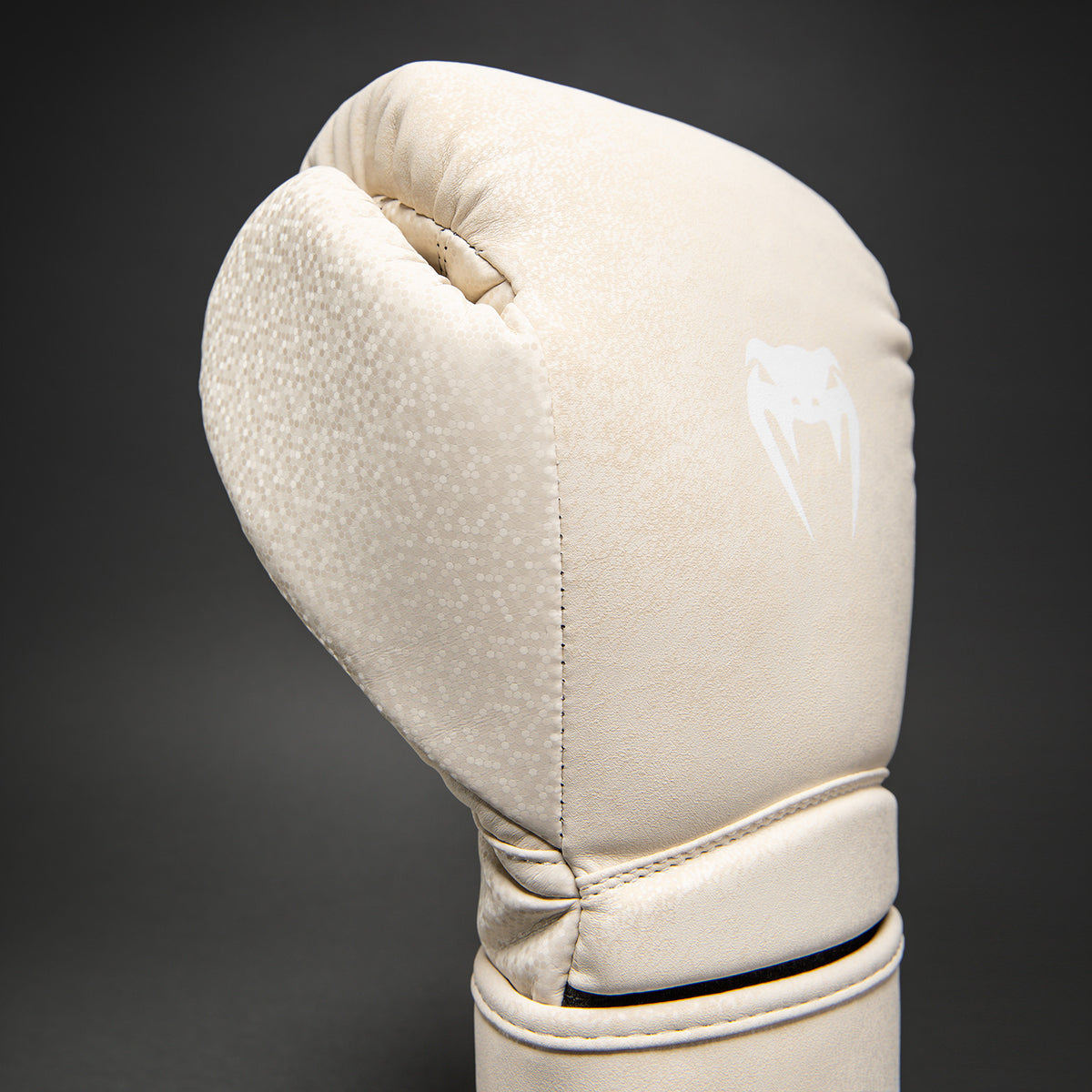 Venum Stone 2.0 Boxing Gloves Sand