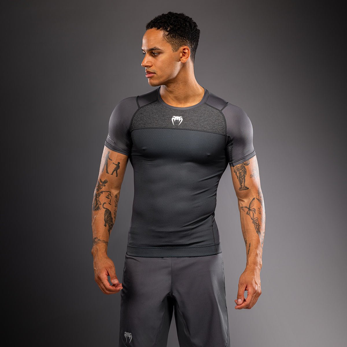 Venum G-Fit Scale Short Sleeve Rashguard - Grey