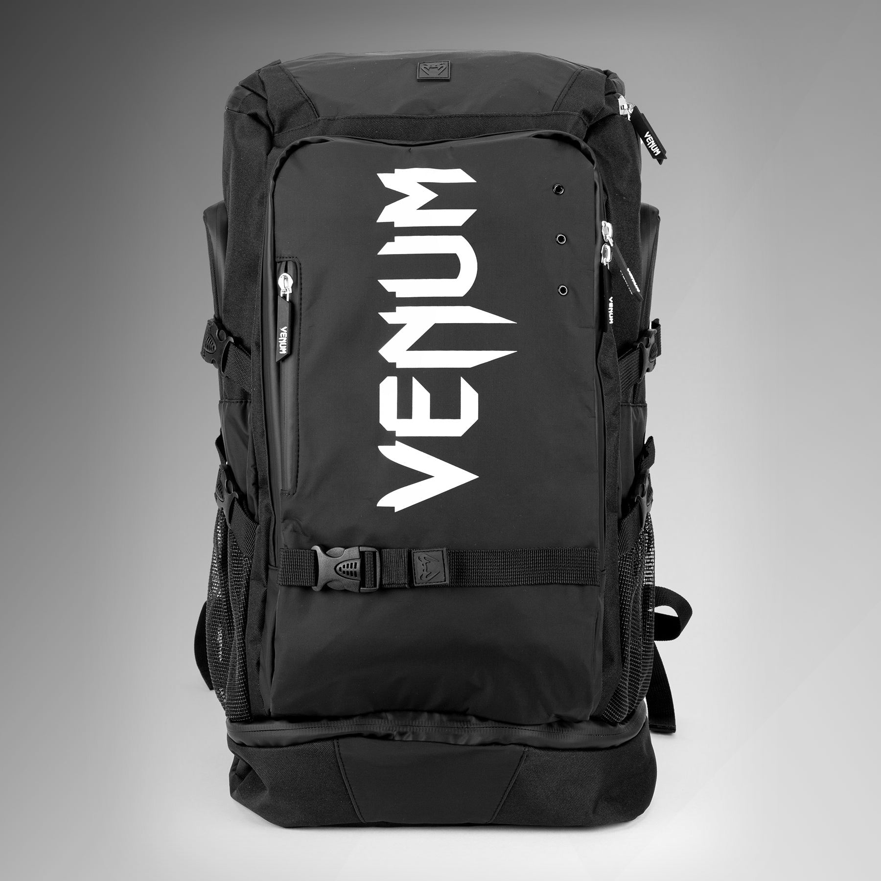 Venum Challenger Xtrem Evo BackPack - Black/White - Venum