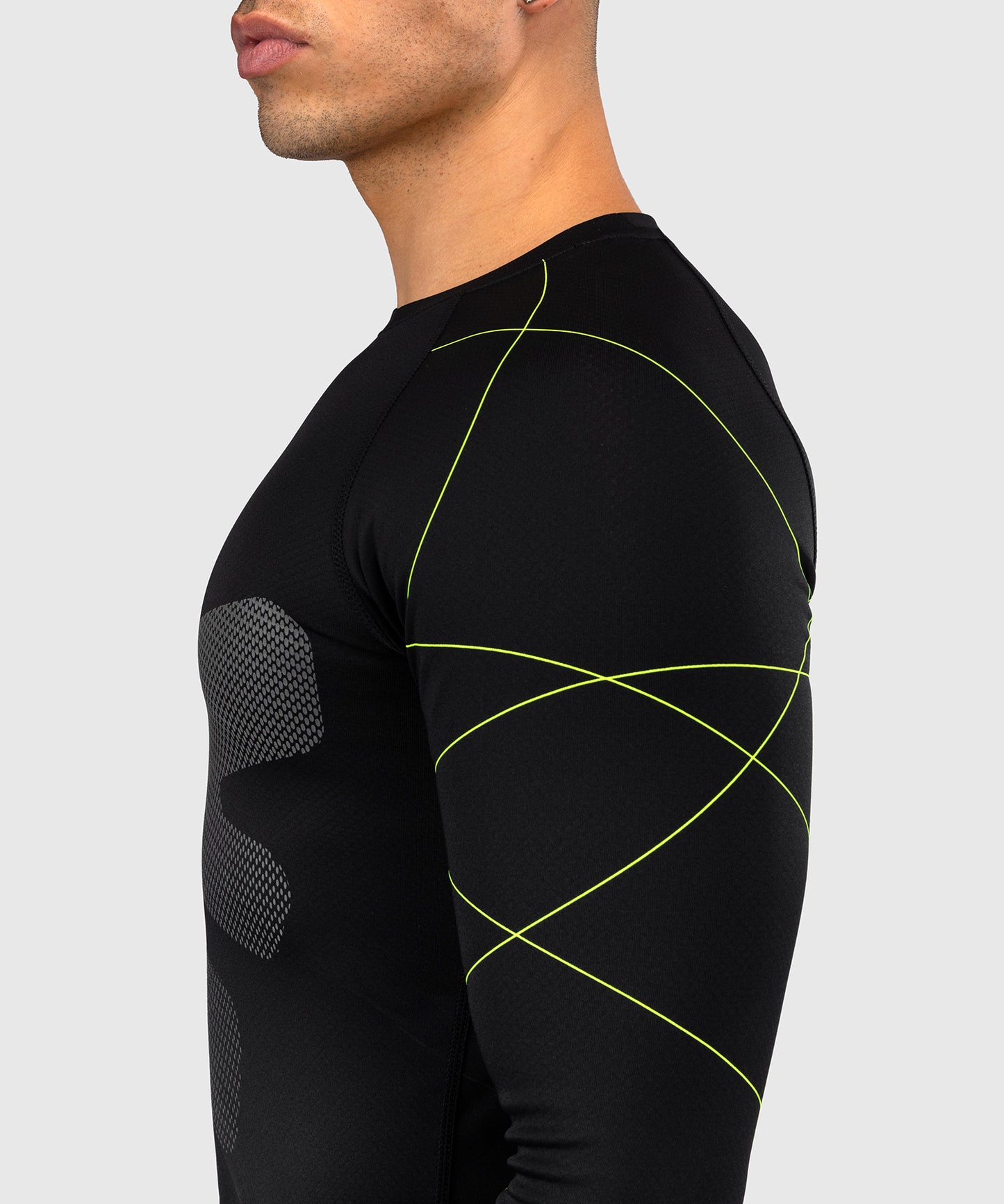 Venum Training Camp 4.0 Long Sleeve Rashguard - Black/Neon Green
