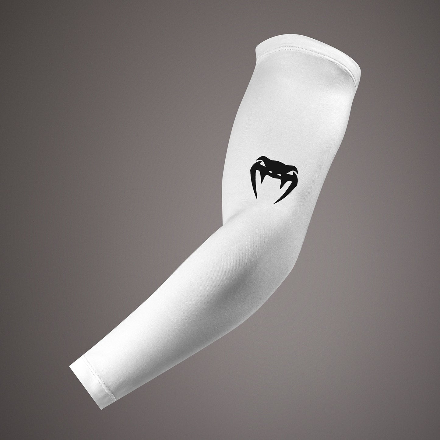 Venum Lineup Arm Sleeves - White/Black