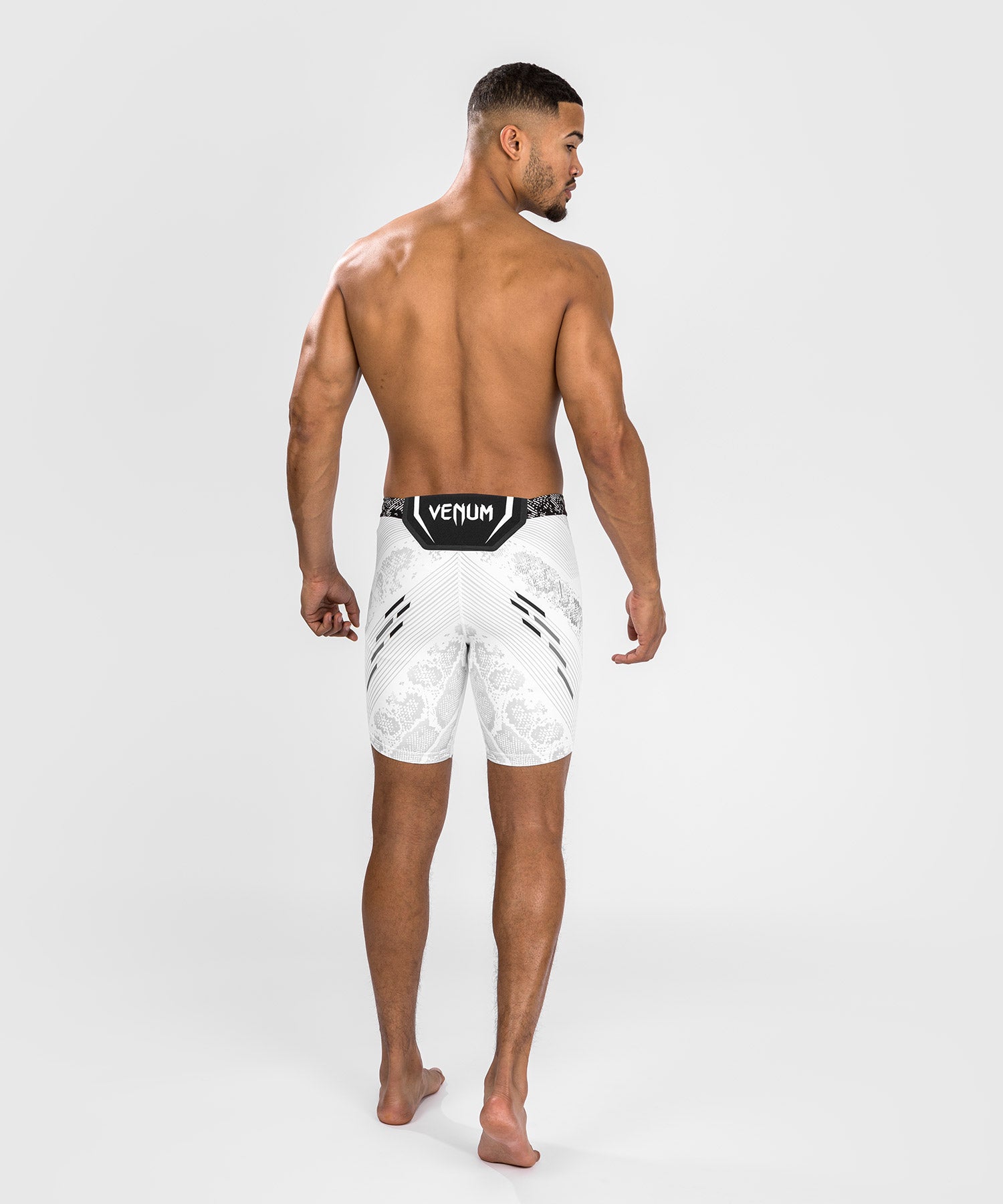 VENUM FIGHT SHORT S ヴアンダレイシウバ Men's UFC Unrivaled by Venum White Merab Dvalishvili Short