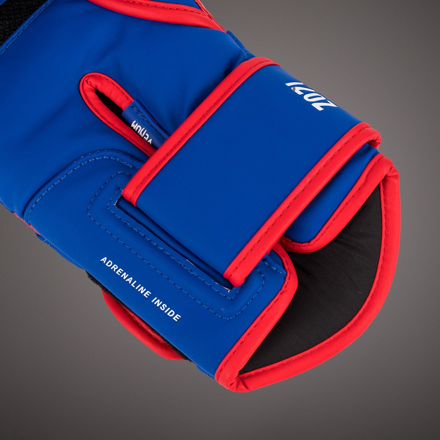 Venum Challenger 4.0 Boxing Gloves - Royal Blue