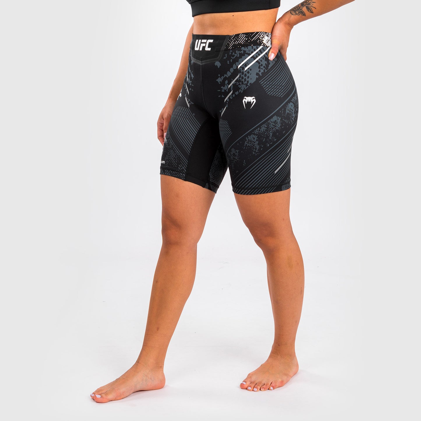 UFC Adrenaline by Venum Authentic Fight Night Women’s Vale Tudo Short - Long Fit - Black