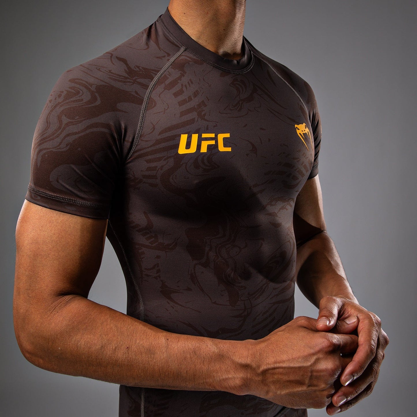 UFC Fusion by Venum Fight Week Men’s Performance Short Sleeve Rashguard - Earthen Brown