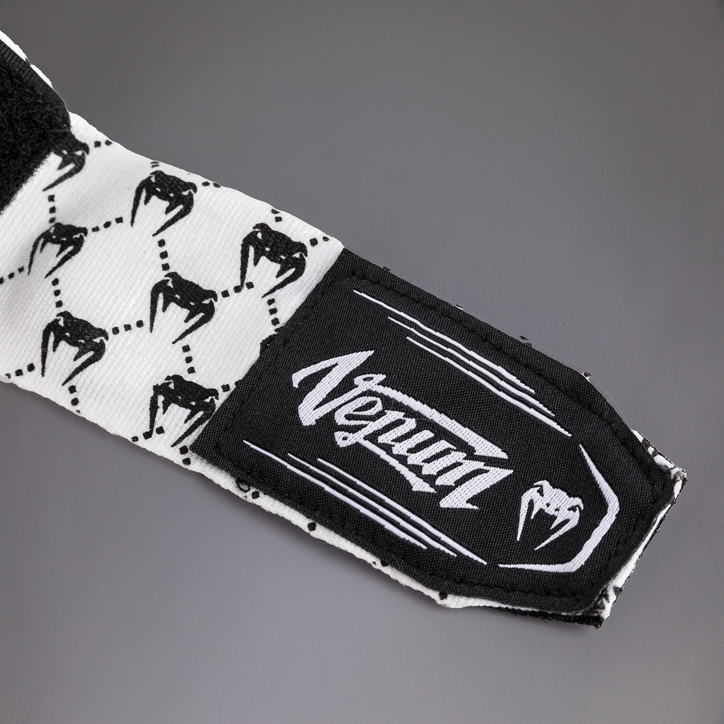 Venum Hand Wraps - White/Black