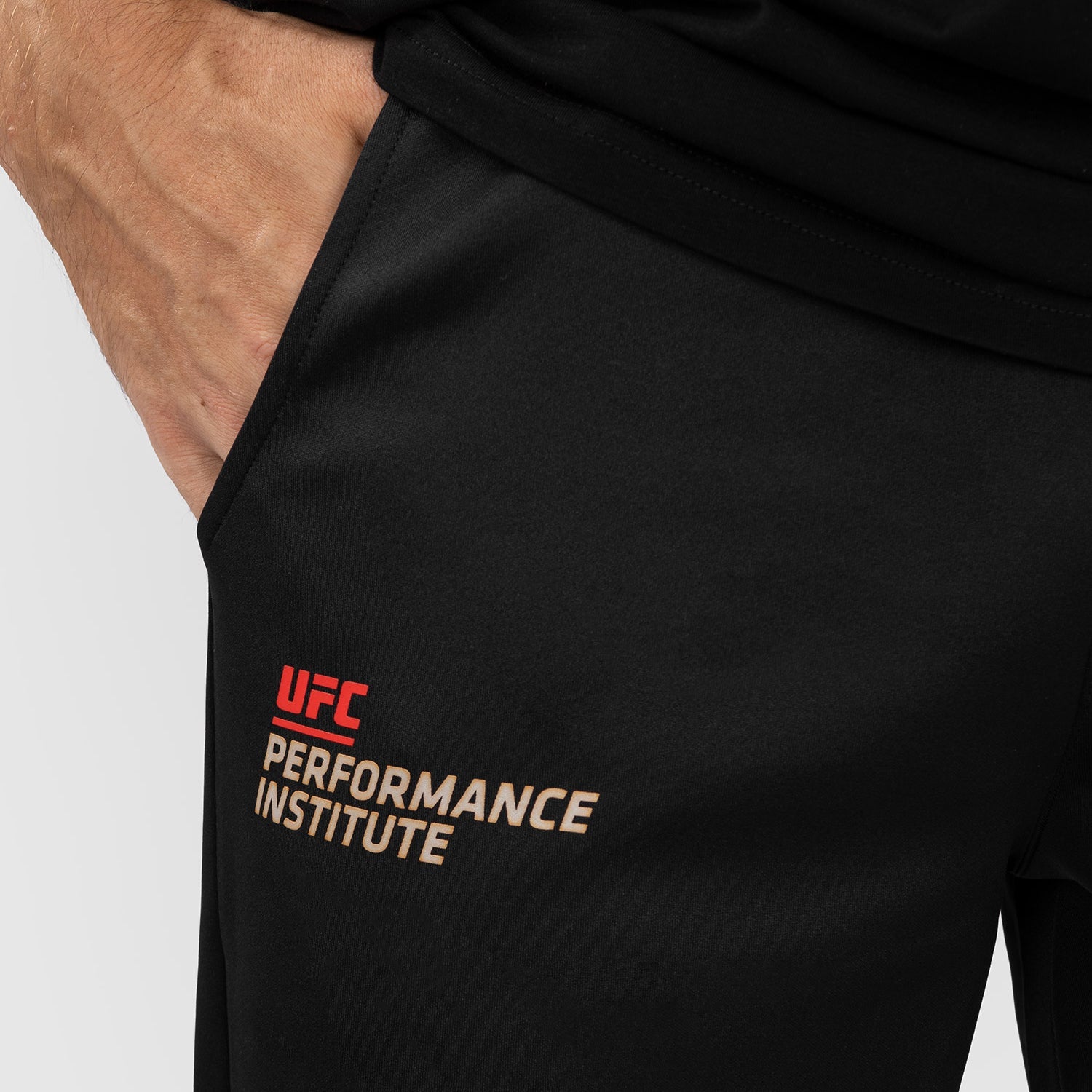 UFC Venum Performance Institute 2.0 Jogger - Black/Red - Venum