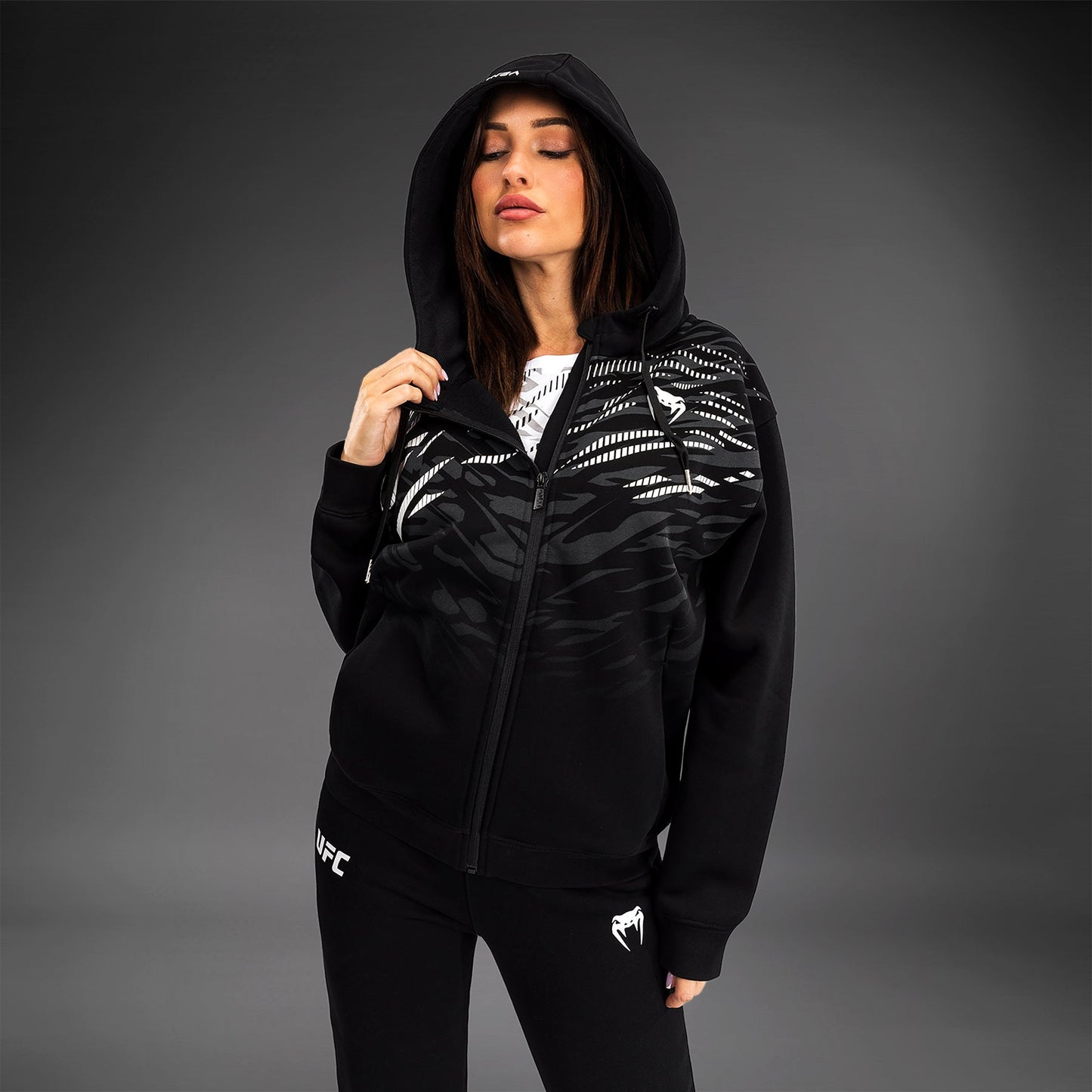 UFC Fusion by Venum Women’s Replica Zip Hoodie - Black