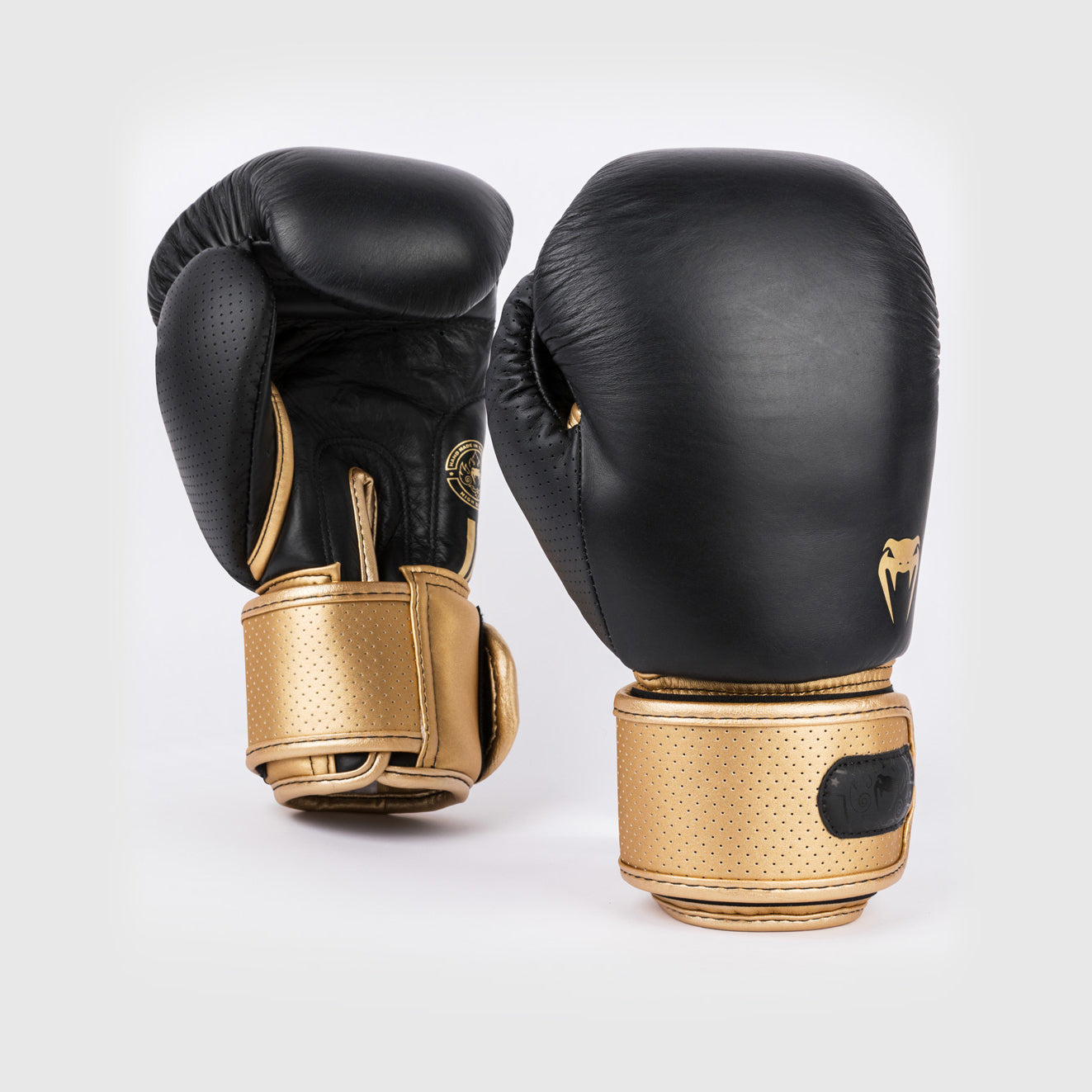 Venum Power 2.0 ボクシンググローブ ブラック/シルバー Venum Power 2.0 Boxing Gloves - Black/Silver - Venum