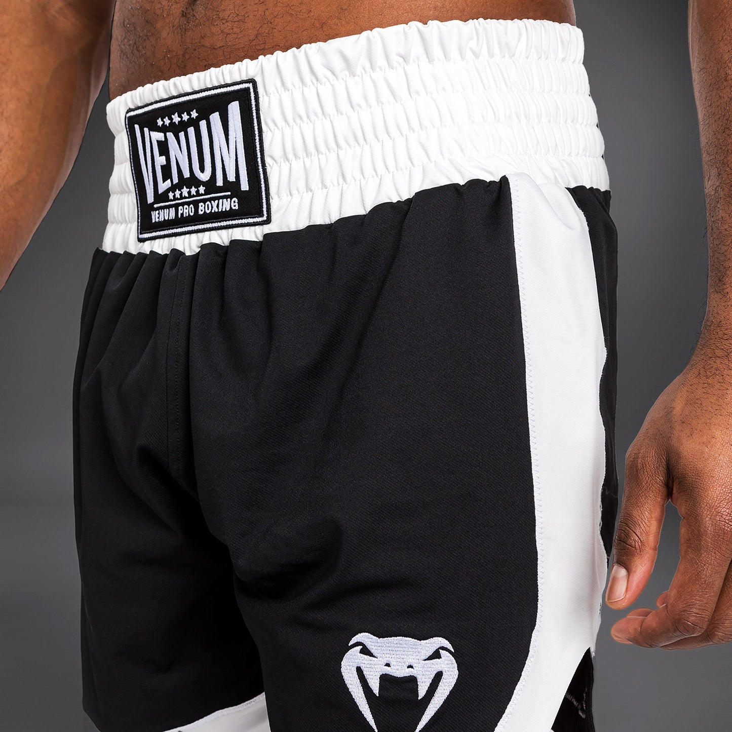 Venum Classic Boxing Shorts - Black/White