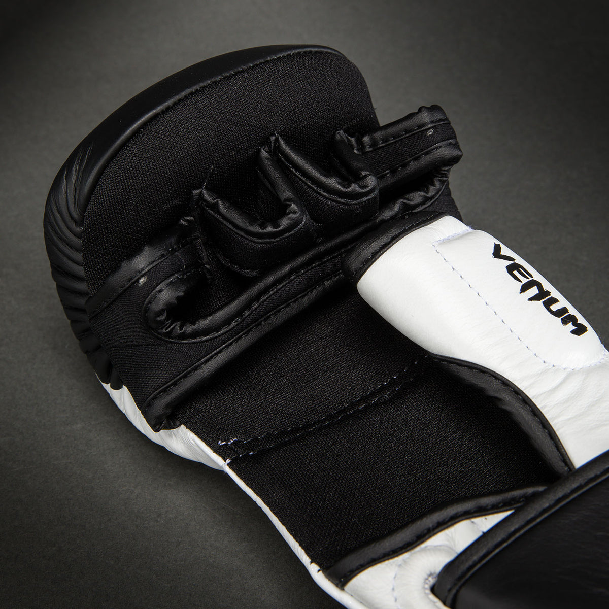 Venum Attack 2.0 Sparring Gloves Leather - Black/White